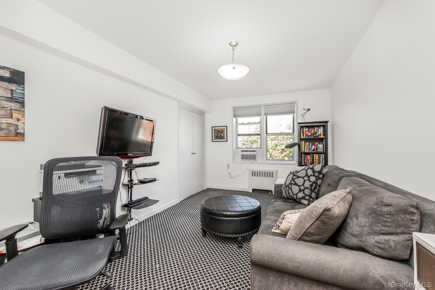 #11 photo, 3720 Independence Avenue, Bronx , NY 10463