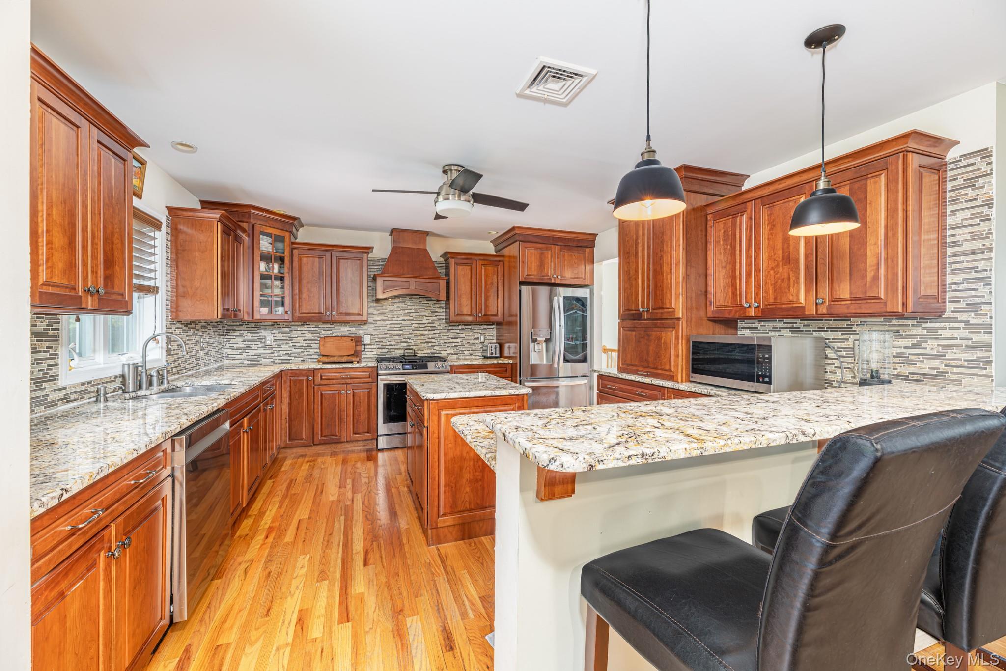 #18 photo, 96 Bender Road, Westtown , NY 10998