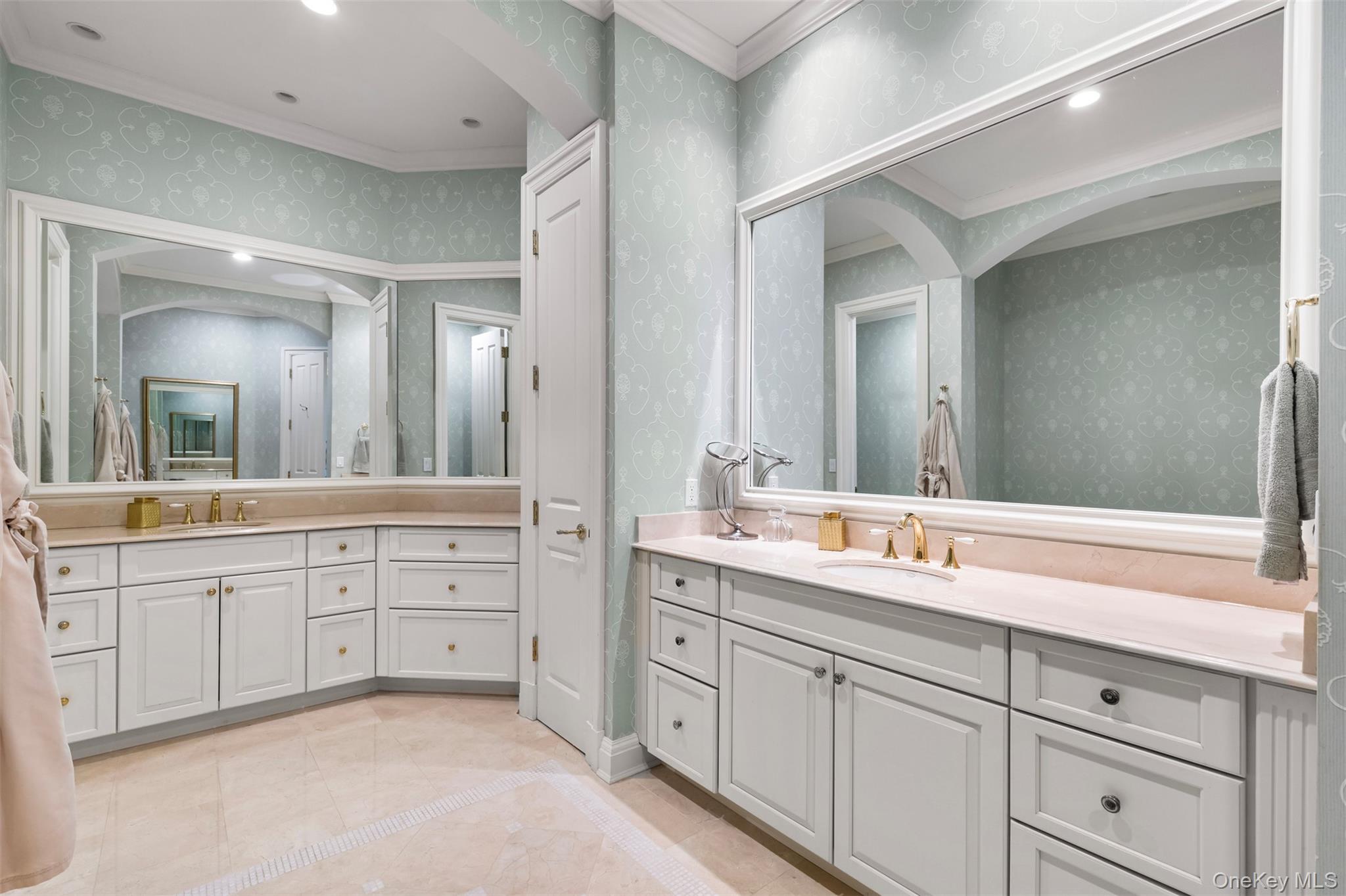 #15 photo, 10 Shadow Tree Lane, Briarcliff Manor , NY 10510