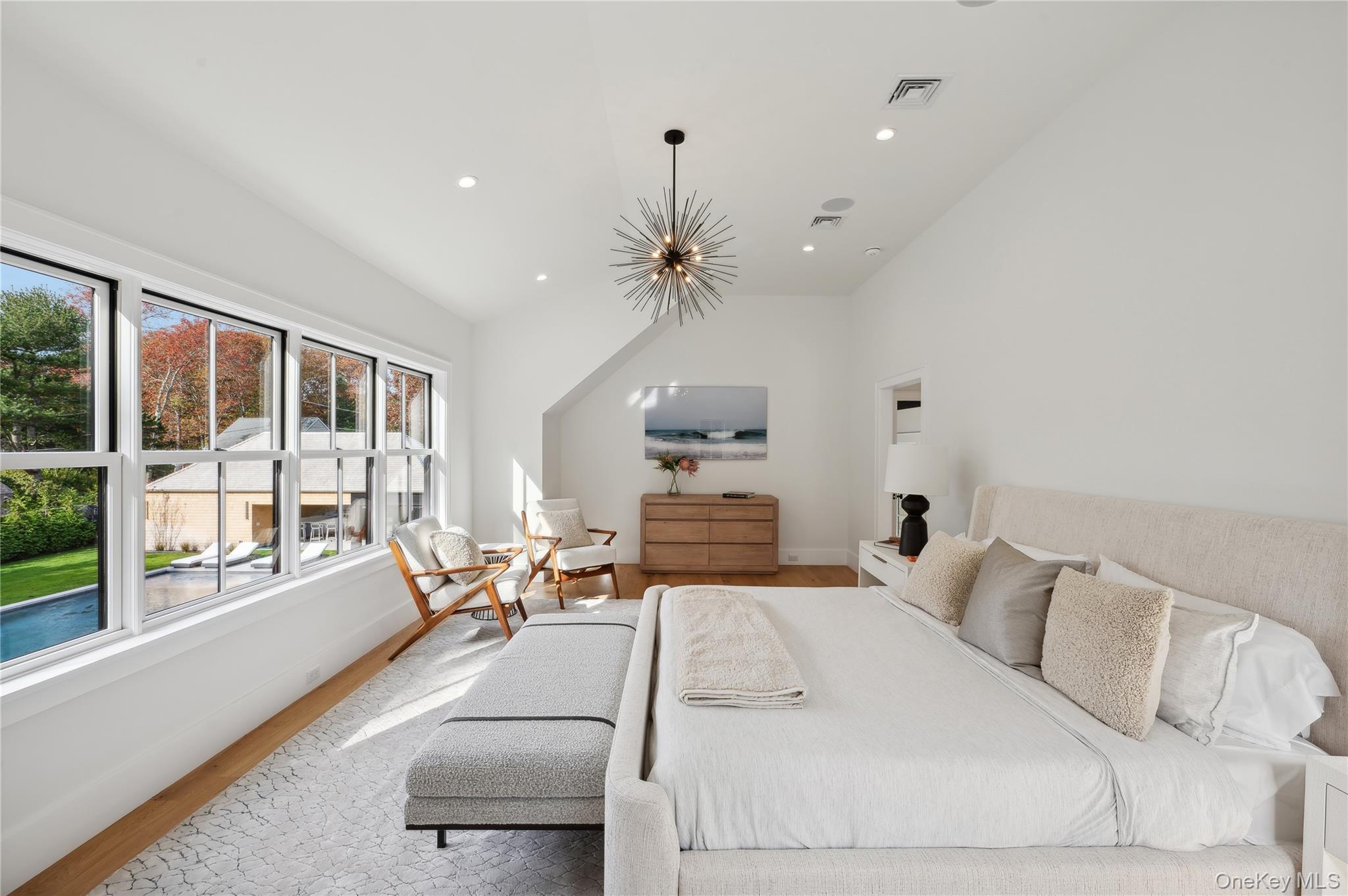 #16 photo, 510 Abrahams Path, Amagansett , NY 11930