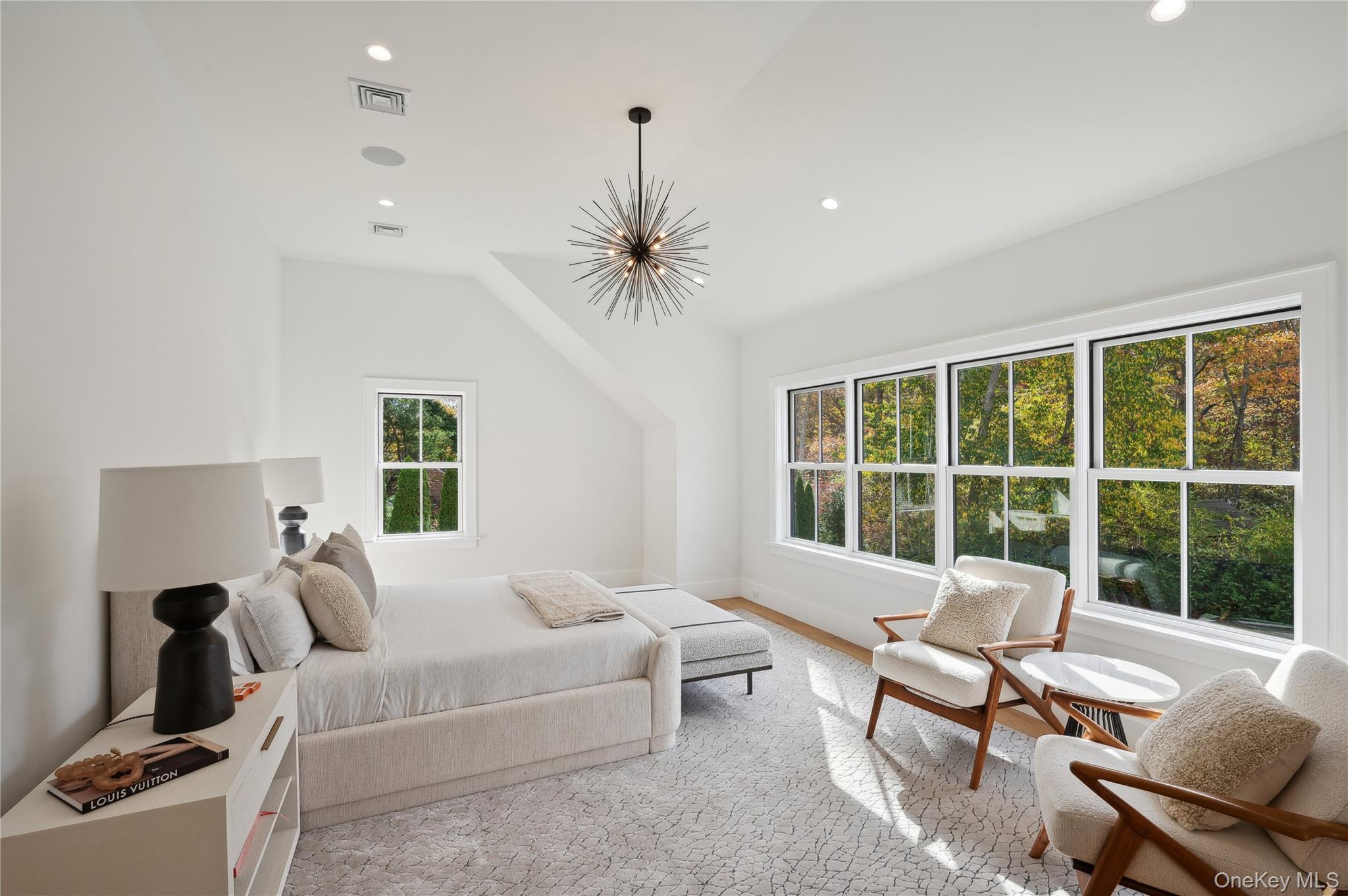 #17 photo, 510 Abrahams Path, Amagansett , NY 11930