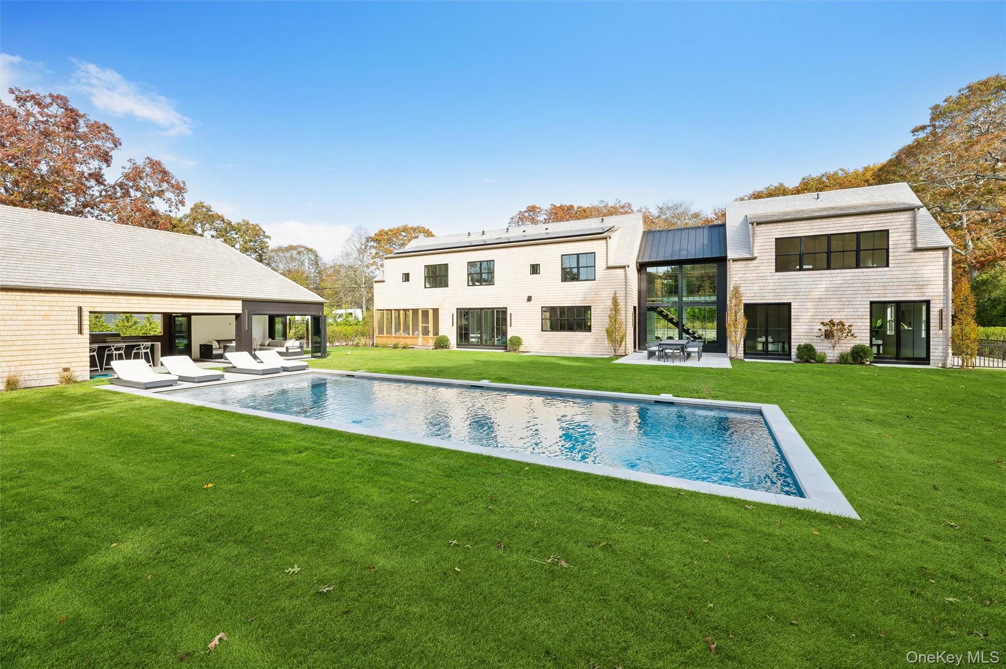 #2 photo, 510 Abrahams Path, Amagansett , NY 11930