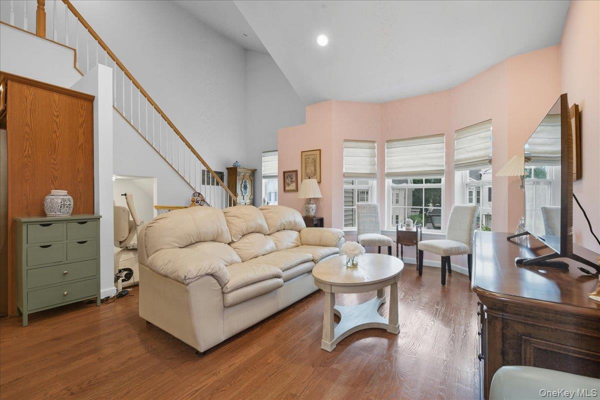 #9 photo, 133 Spring Drive, ナッソー郡 East Meadow , NY 11554