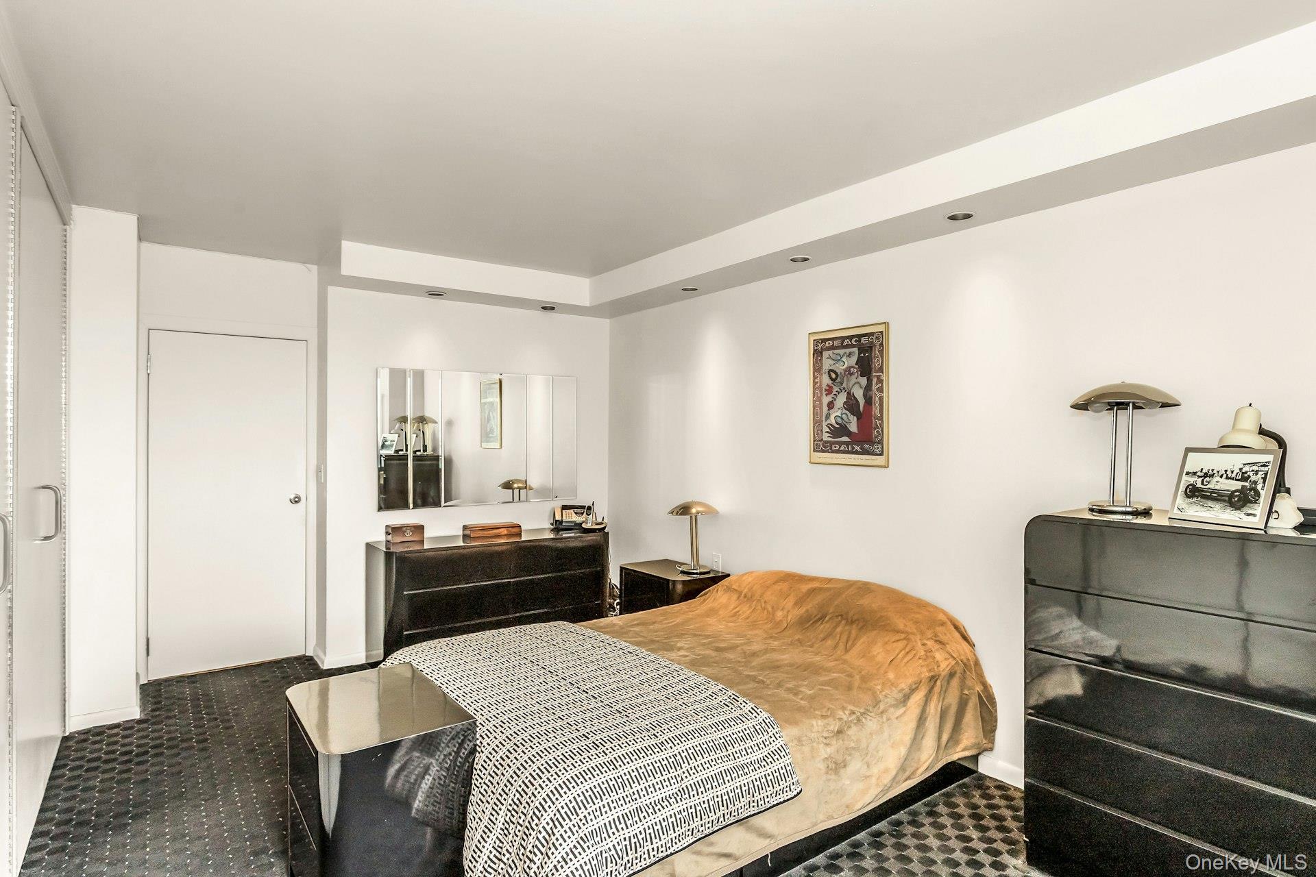 #15 photo, 269-10 Grand Central Parkway, クイーンズ区 Floral Park , NY 11005