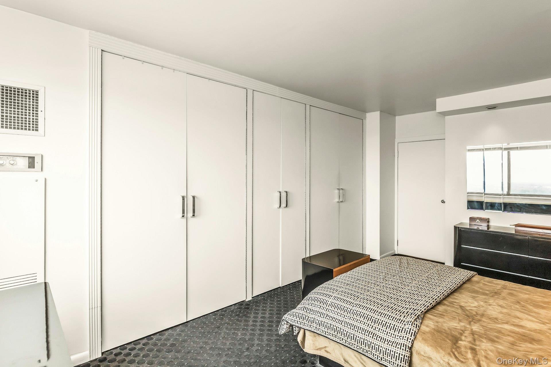 #16 photo, 269-10 Grand Central Parkway, クイーンズ区 Floral Park , NY 11005