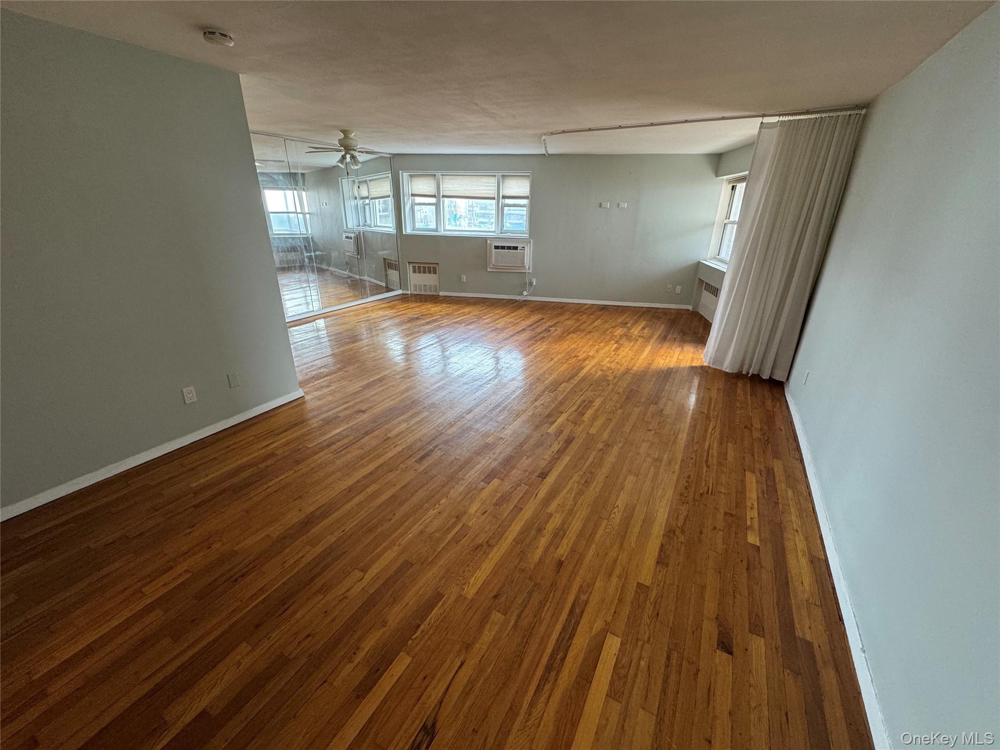 #11 photo, 750 Shore Road, Long Beach , NY 11561