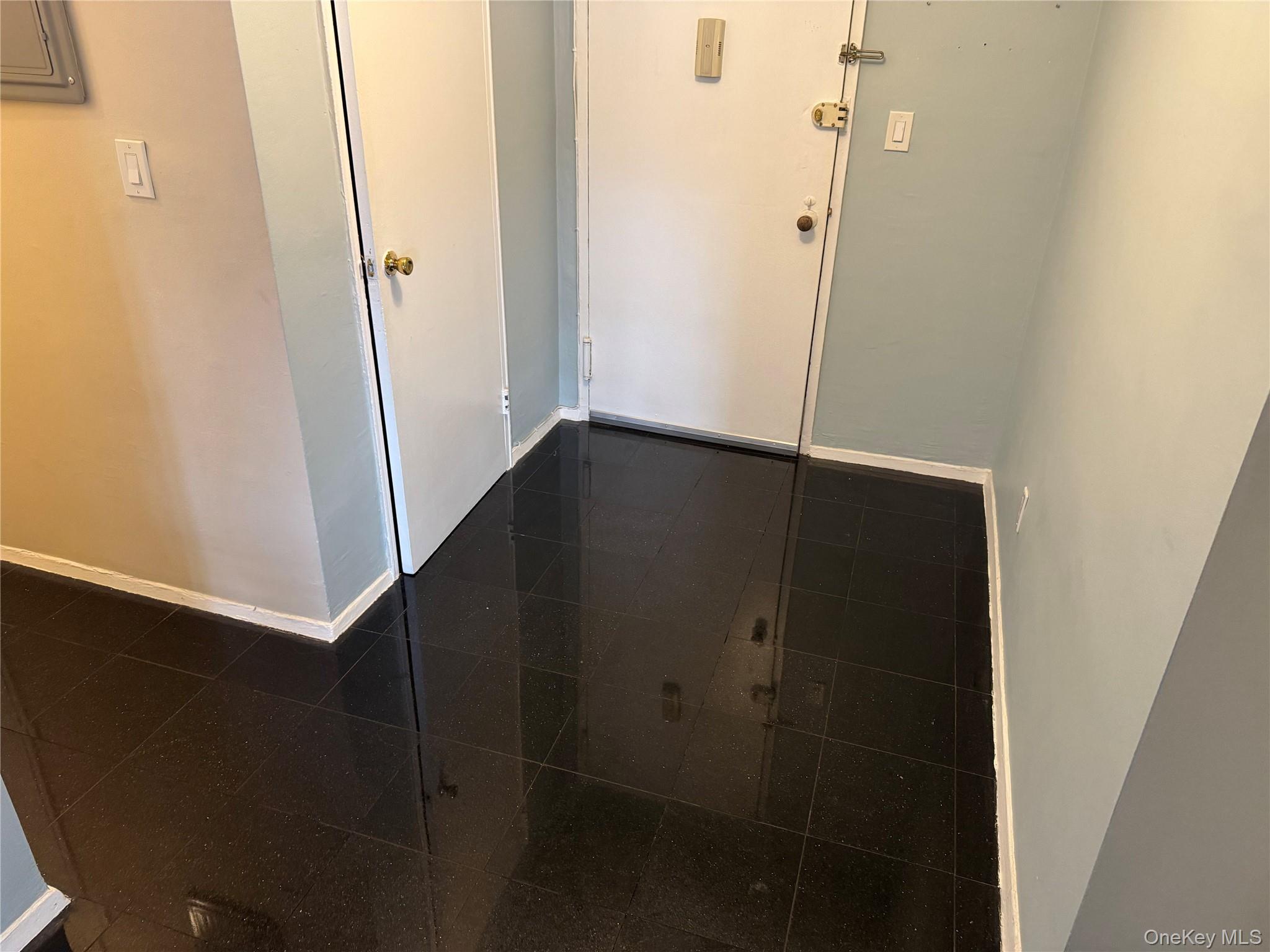 #13 photo, 750 Shore Road, Long Beach , NY 11561