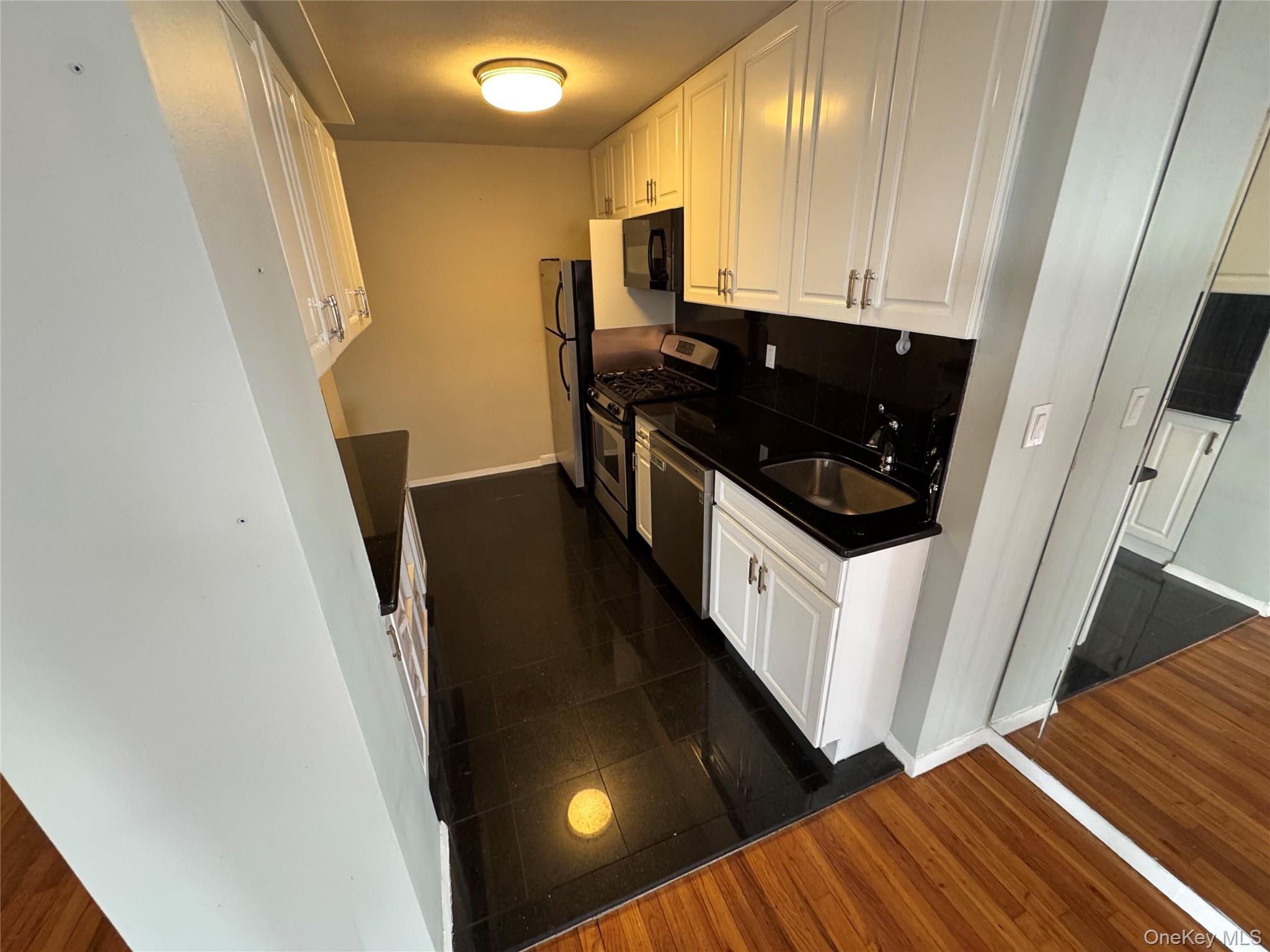 #3 photo, 750 Shore Road, Long Beach , NY 11561