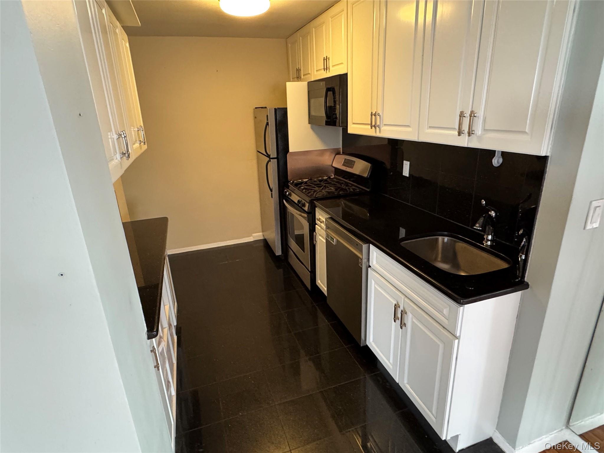 #4 photo, 750 Shore Road, Long Beach , NY 11561