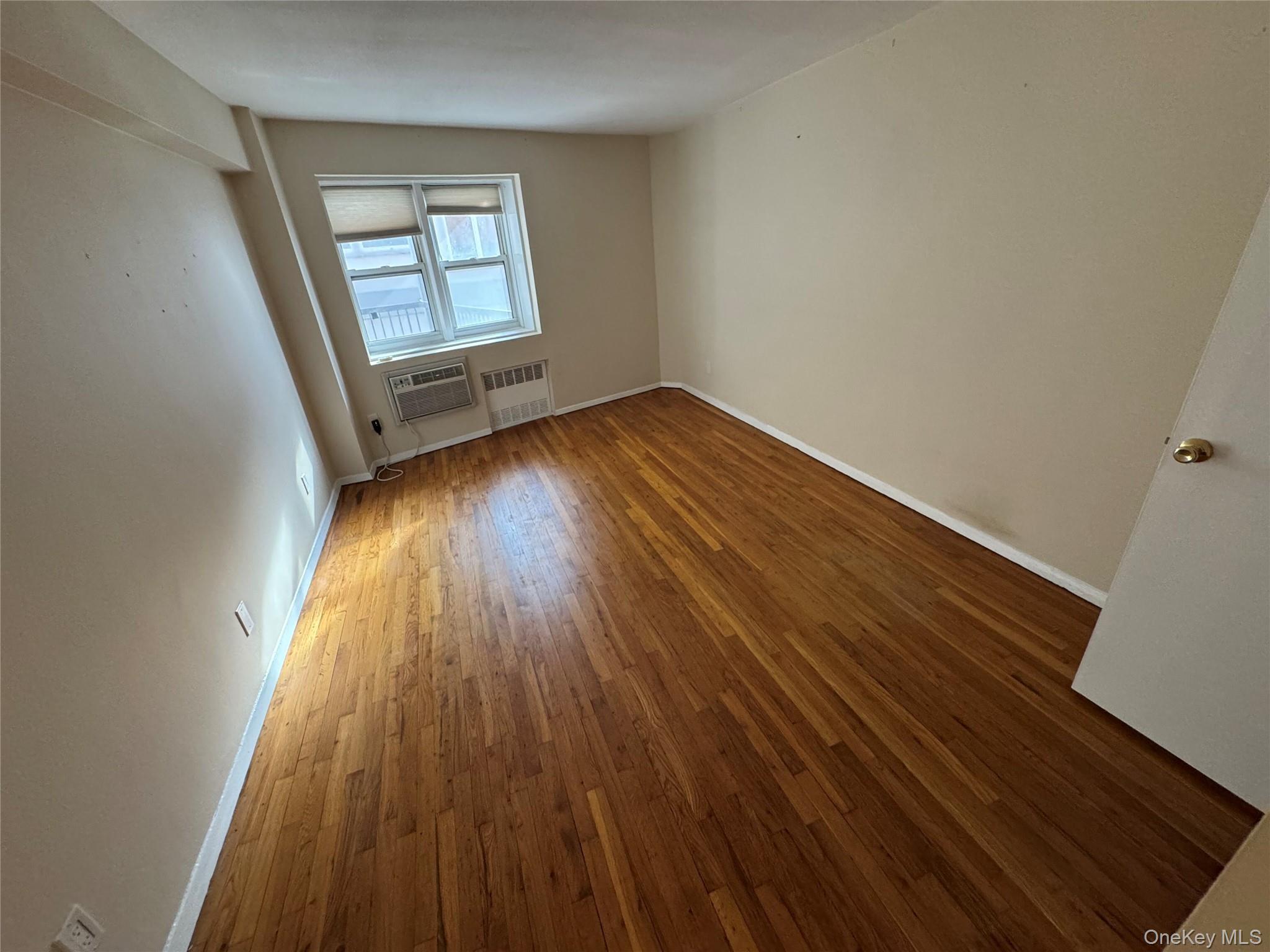 #6 photo, 750 Shore Road, Long Beach , NY 11561