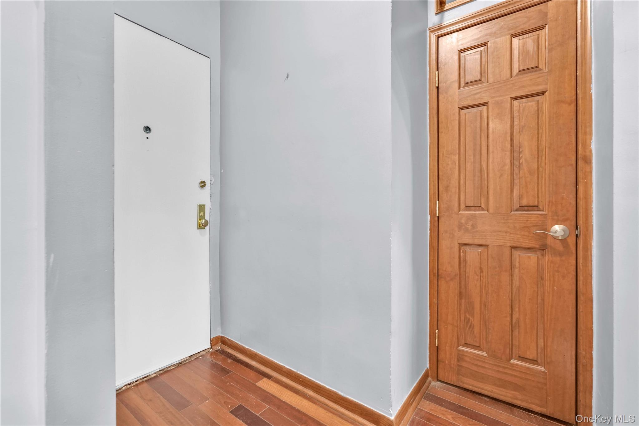 #3 photo, 86-03 102, Richmond Hill , NY 11418