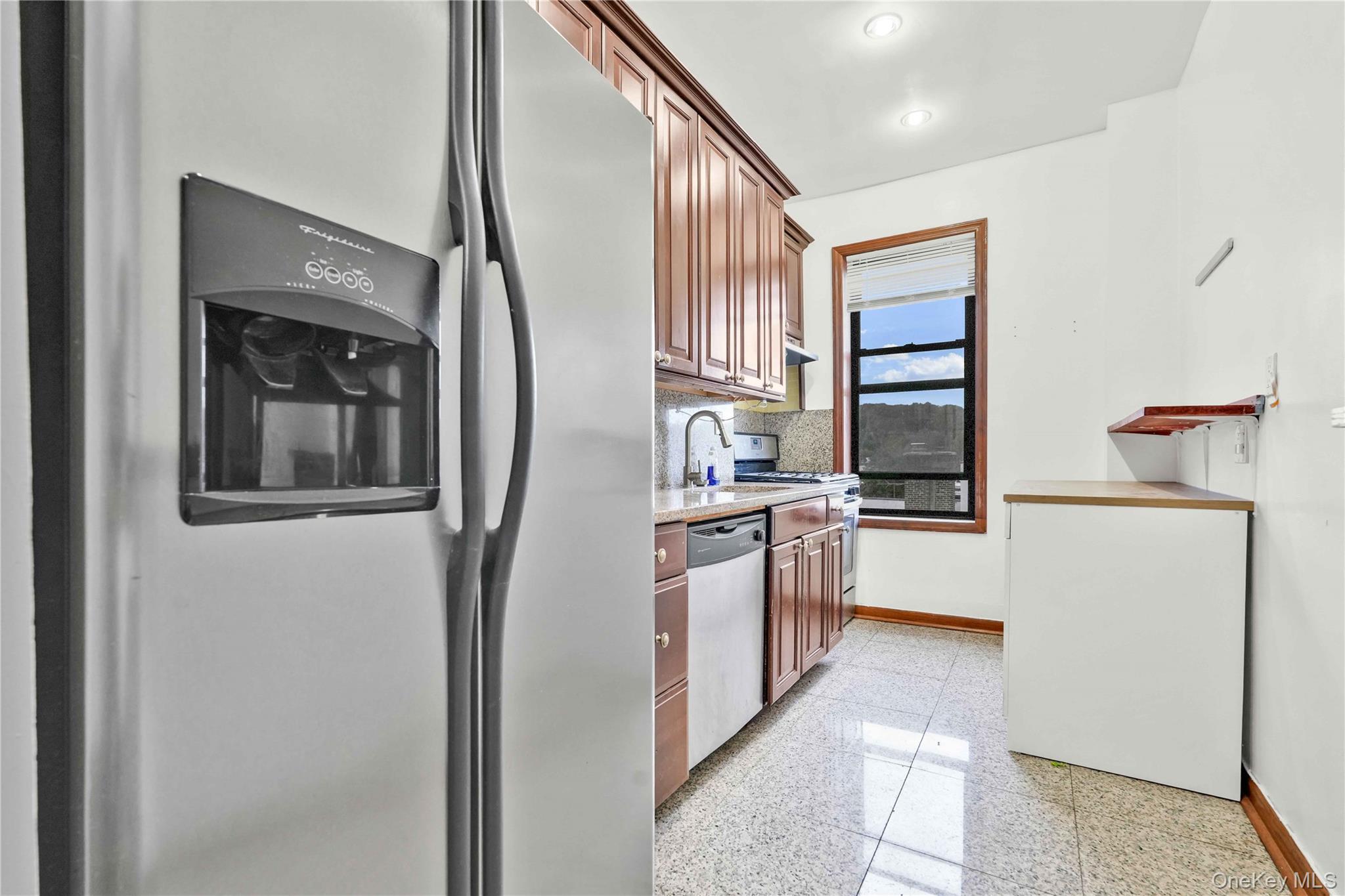 #5 photo, 86-03 102, Richmond Hill , NY 11418