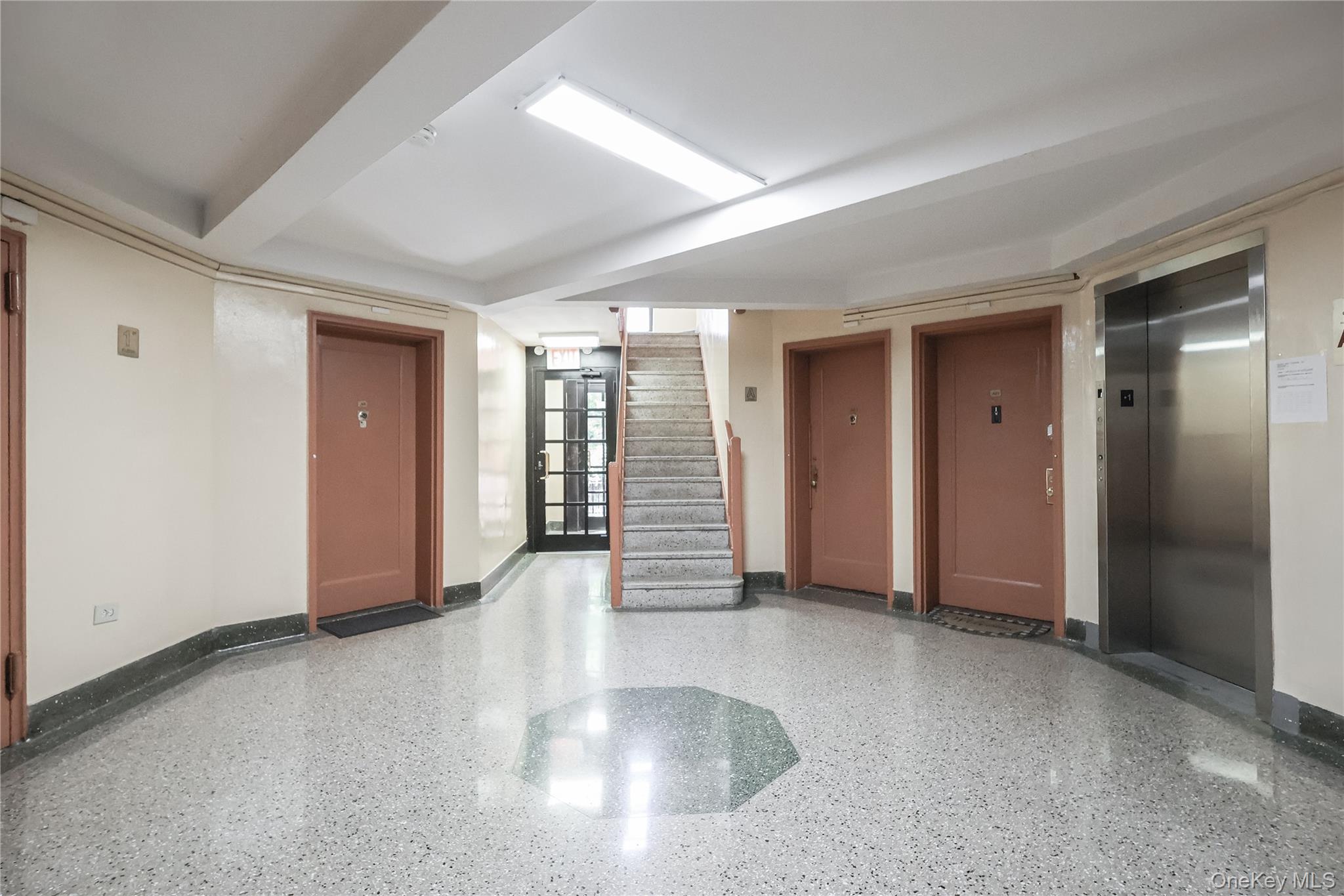 #12 photo, 65-35 108th Street, Forest Hills , NY 11375