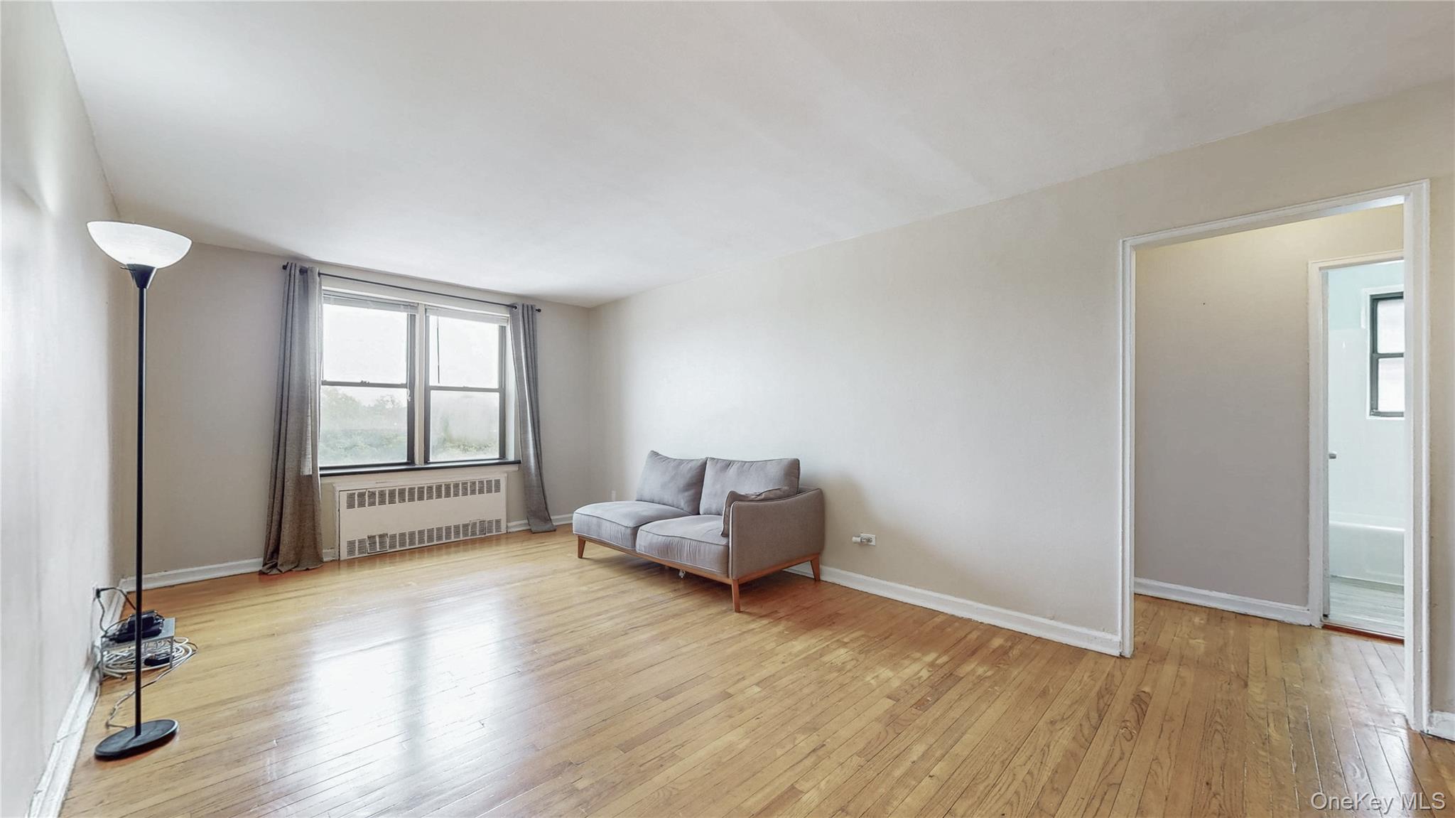 #2 photo, 65-35 108th Street, Forest Hills , NY 11375