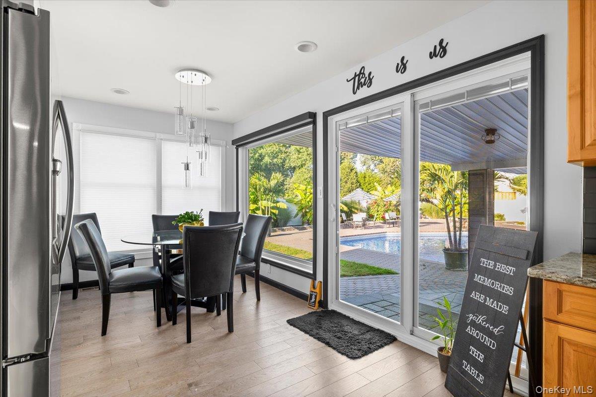 #11 photo, 895 Sycamore Avenue, Bohemia , NY 11716