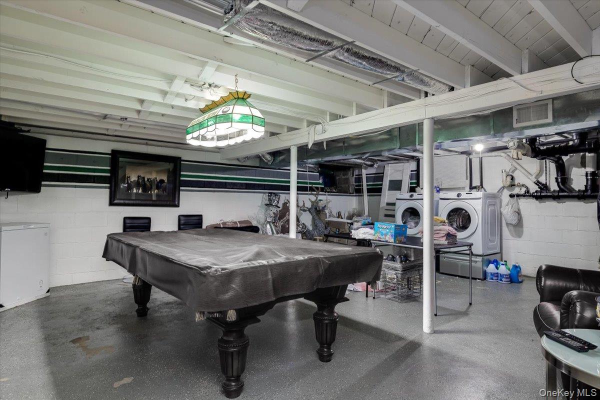 #20 photo, 895 Sycamore Avenue, Bohemia , NY 11716