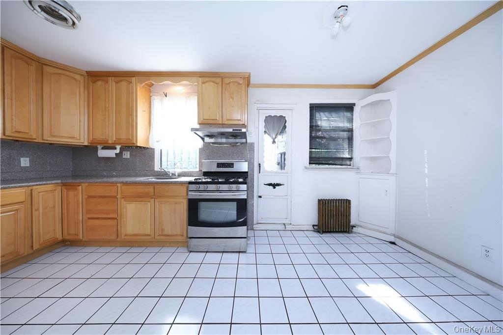 #3 photo, 2132 E 16th Street, ブルックリン区 Brooklyn , NY 11229