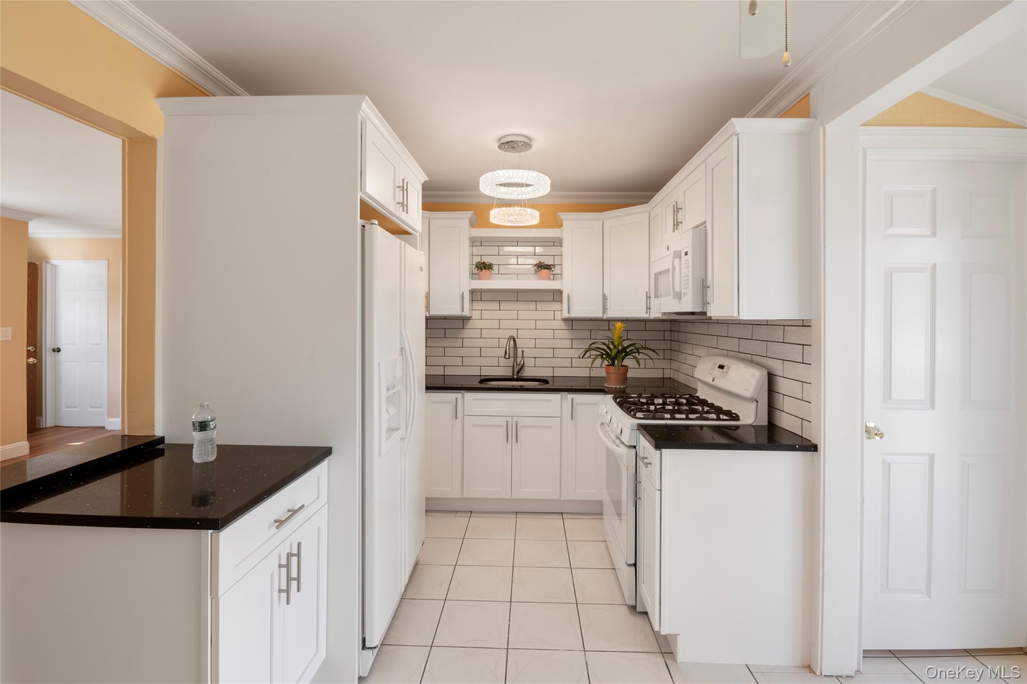 #16 photo, 3 Poplar Street, Central Islip , NY 11722