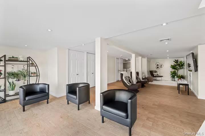 #14 photo, 31 Wayne Avenue, Verplanck , NY 10596