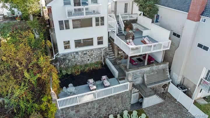 #17 photo, 31 Wayne Avenue, Verplanck , NY 10596