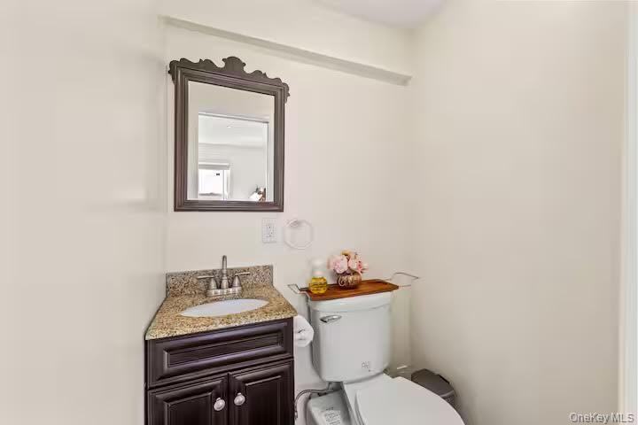 #9 photo, 31 Wayne Avenue, Verplanck , NY 10596