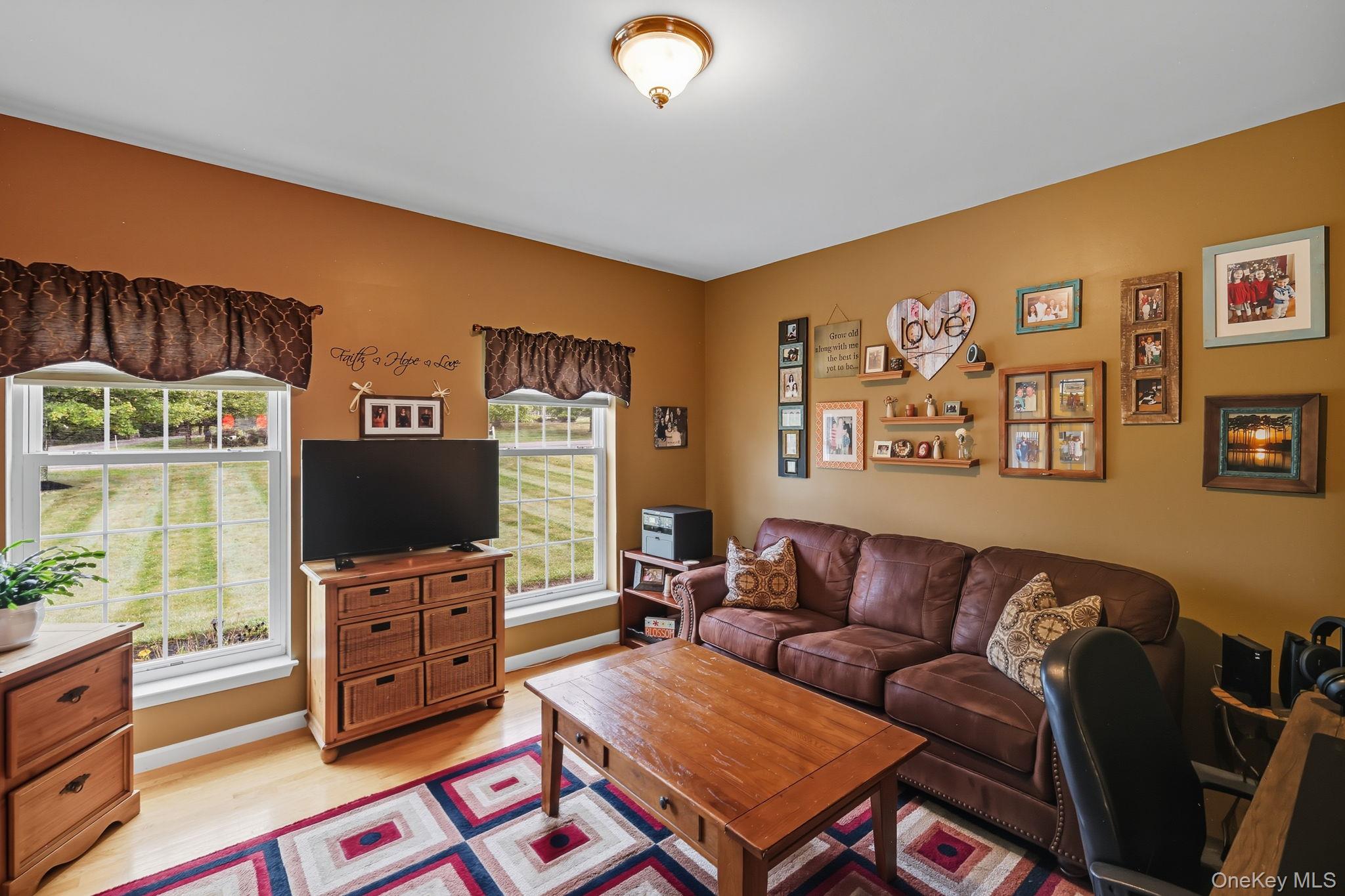 #10 photo, 12 Jansen Court, Walden , NY 12586