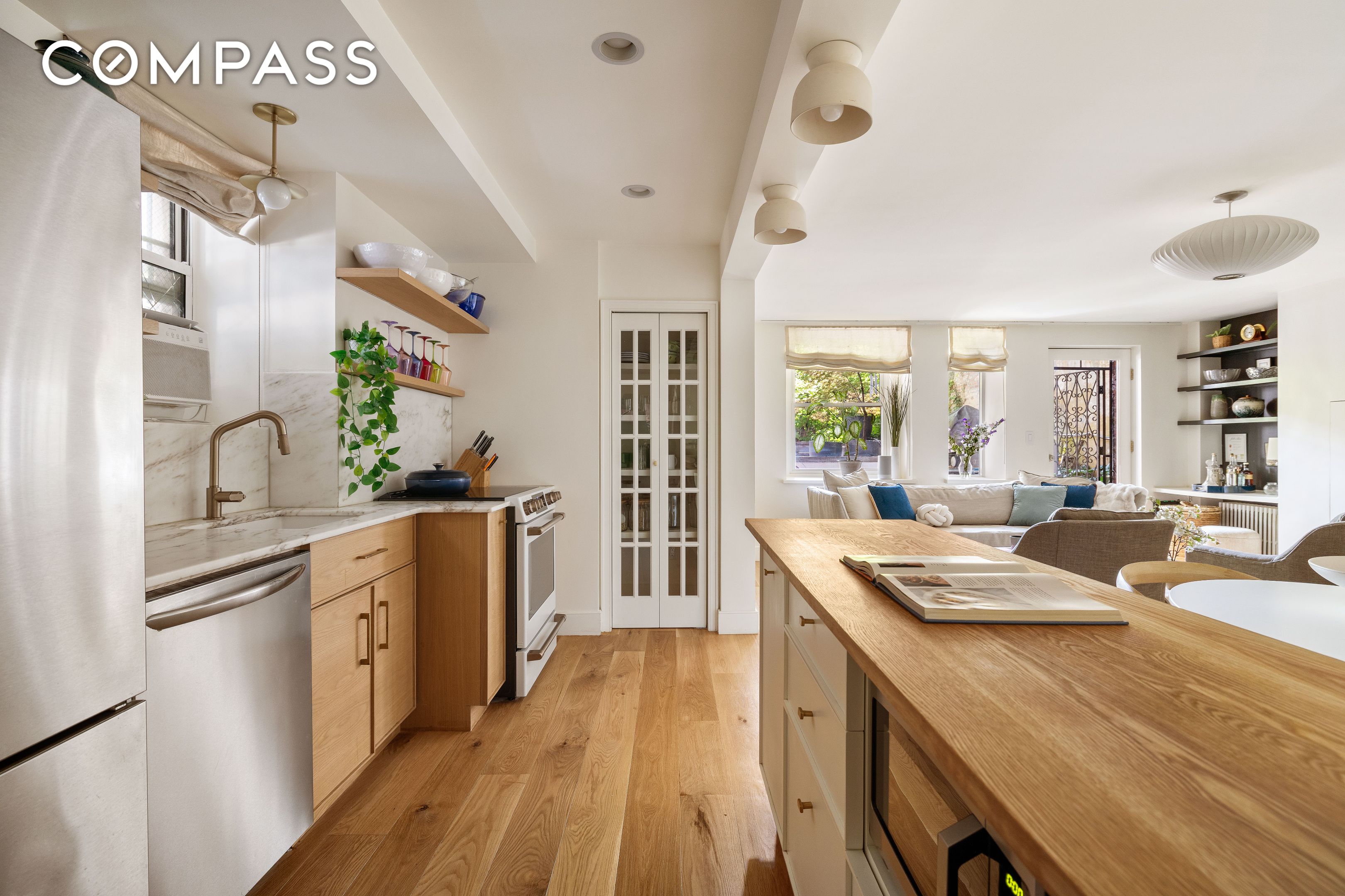 #4 photo, 417 Clinton Street, Carroll Gardens , NY 11231