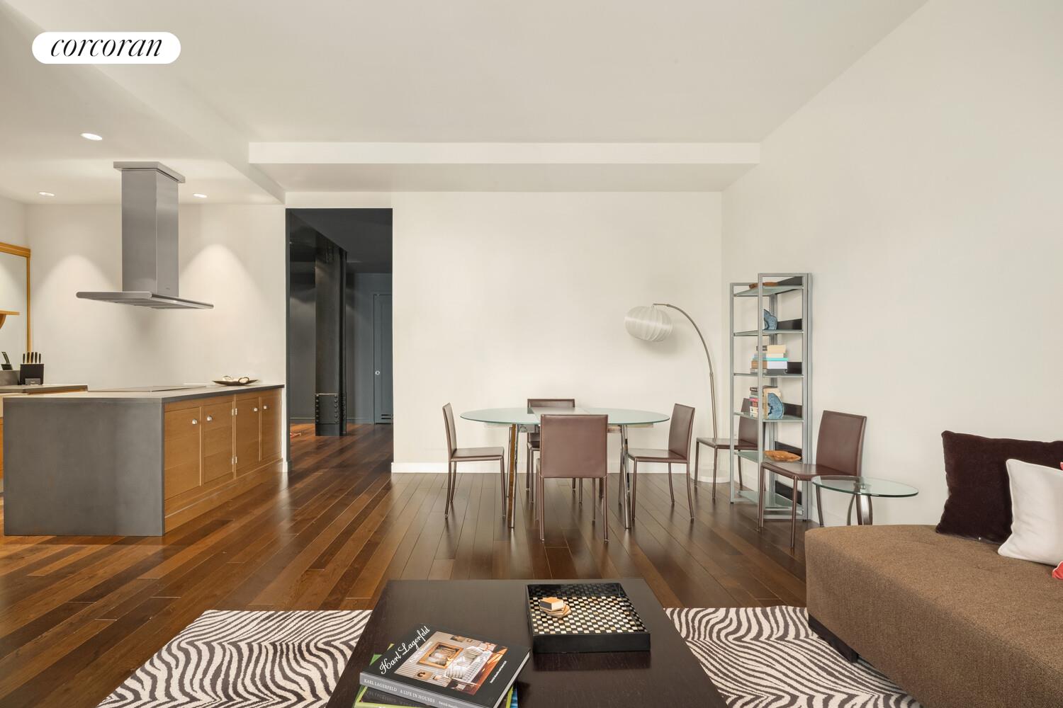 #10 photo, 425 W 50TH Street, マンハッタン Hells Kitchen , NY 10019