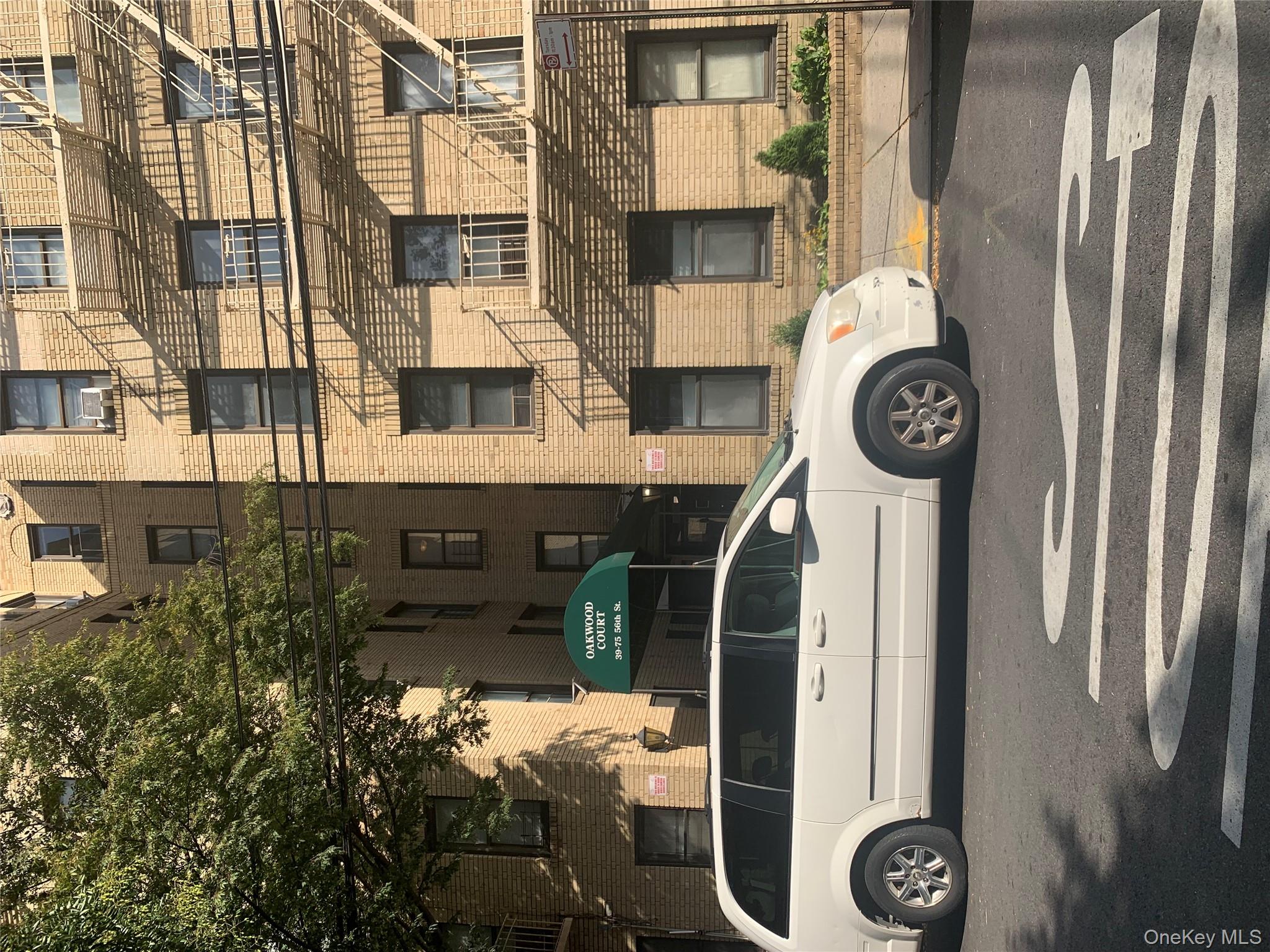 #1 photo, 3975 56th Street, クイーンズ区 Woodside , NY 11377