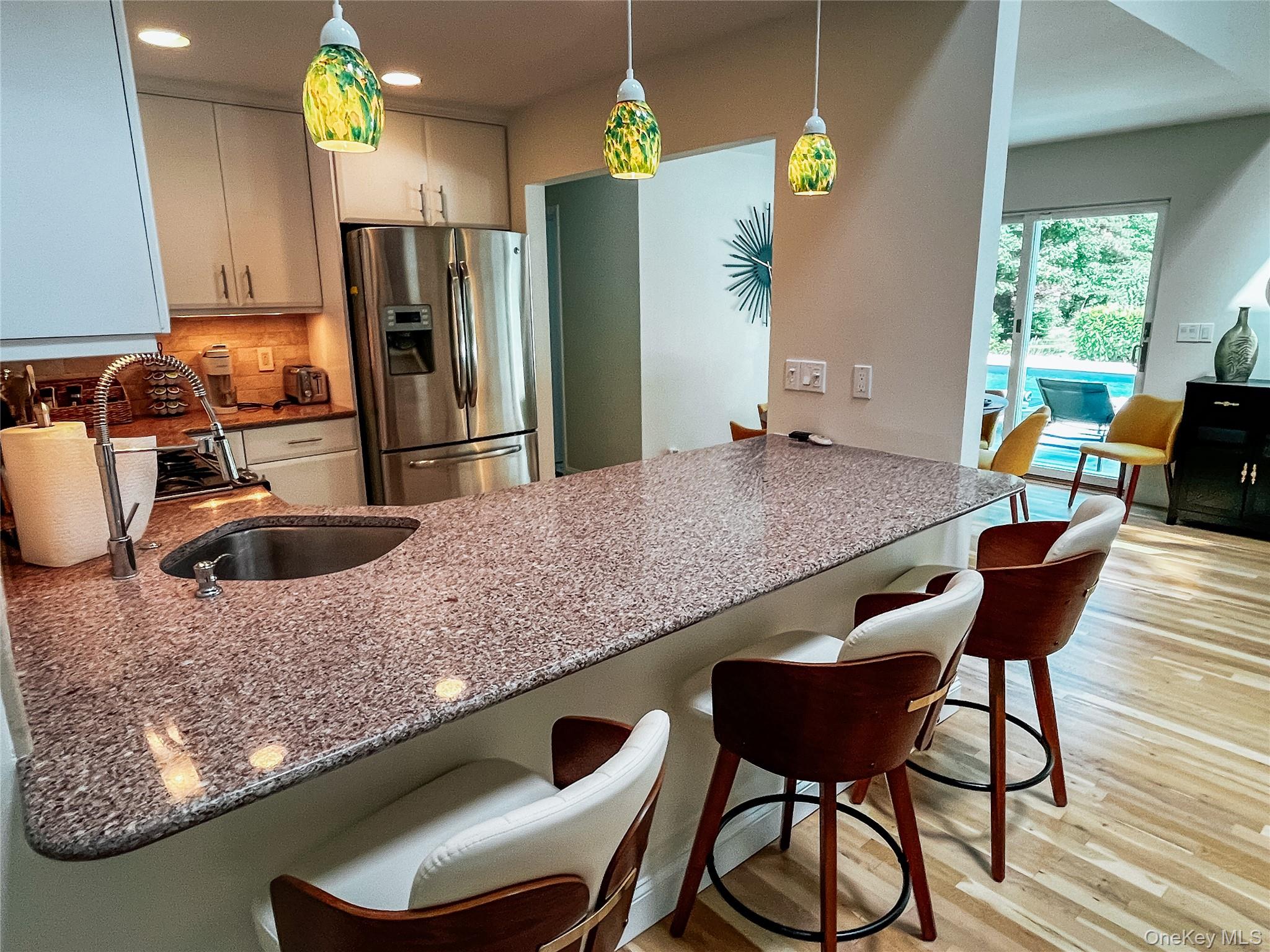 #15 photo, 220 Pleasure Drive, サフォーク郡 Riverhead , NY 11901