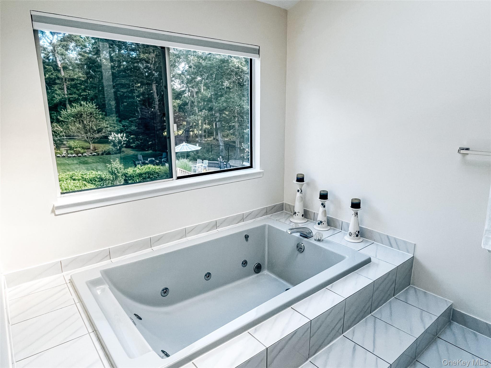 #19 photo, 220 Pleasure Drive, サフォーク郡 Riverhead , NY 11901