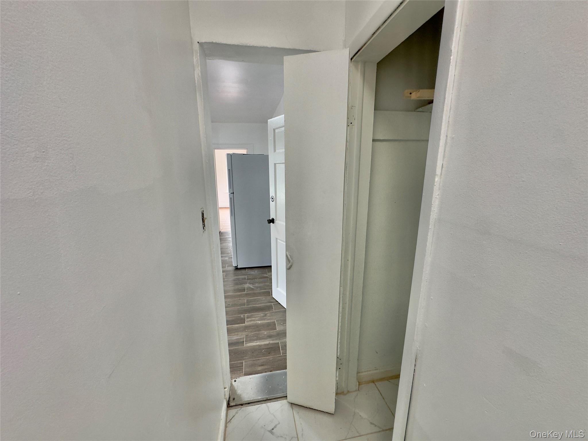 #10 photo, 104 Henry Street, ナッソー郡 Inwood , NY 11096