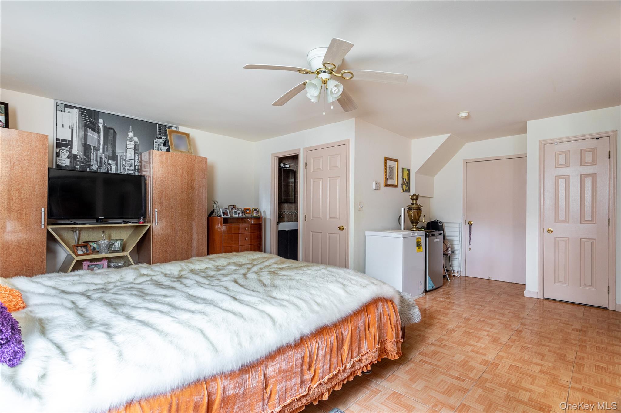 #19 photo, 1904 Bergen Avenue, ブルックリン区 Brooklyn , NY 11234