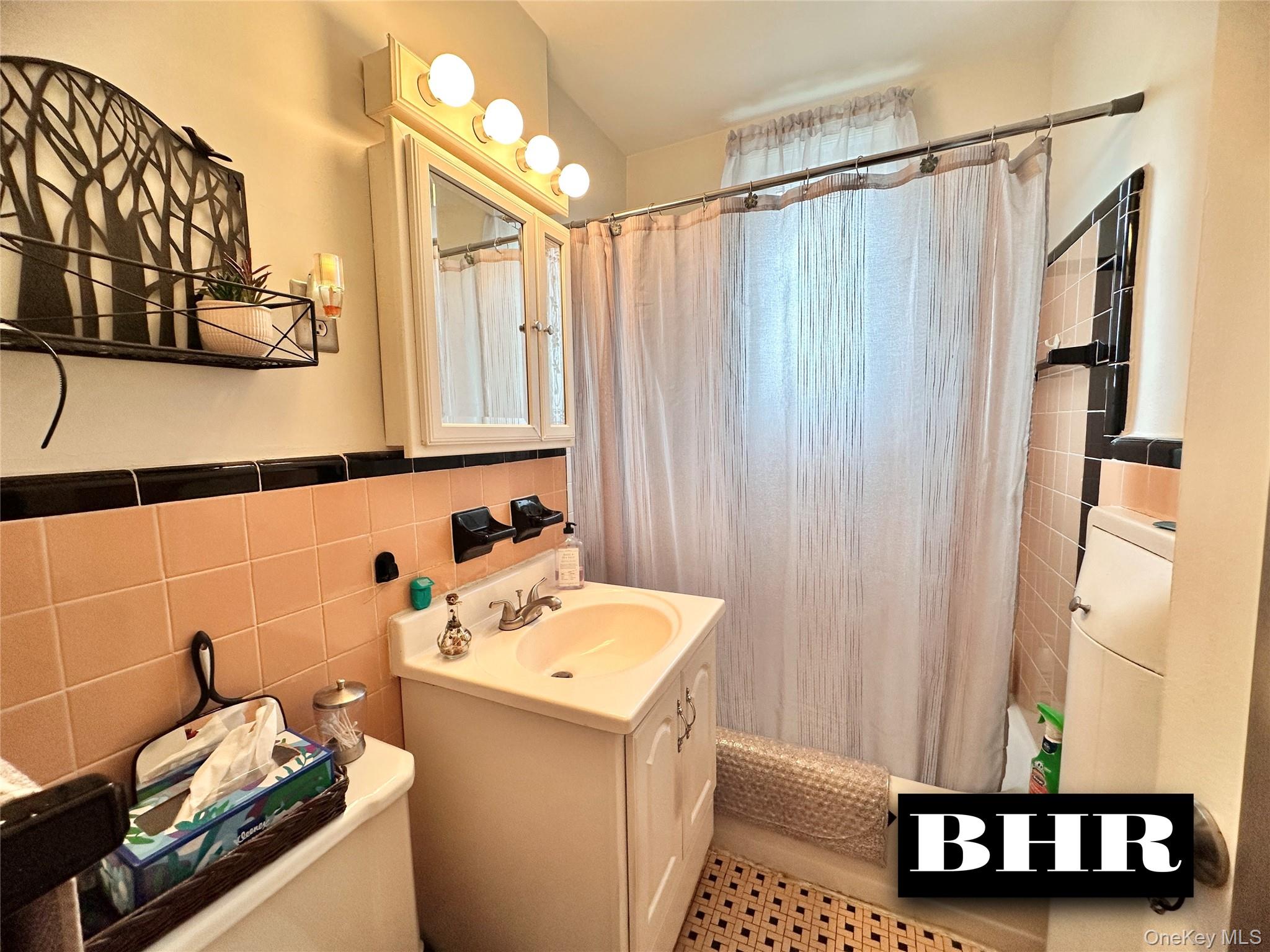 #10 photo, 2019 Pearson Street, Brooklyn , NY 11234