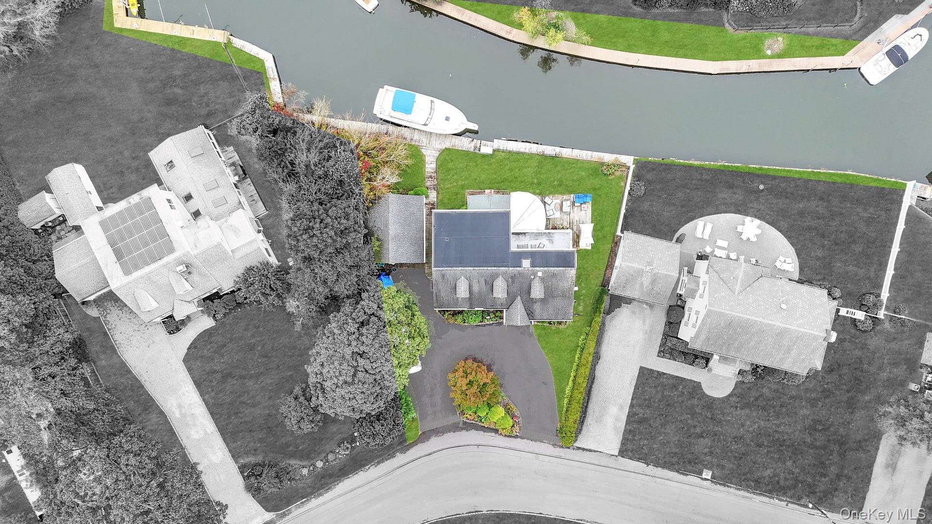 #6 photo, 190 Connetquot Drive, Oakdale , NY 11769