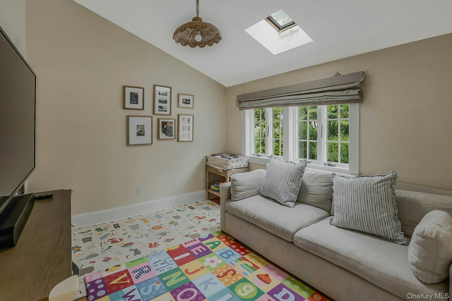 #14 photo, 236 Berry Hill Road, Syosset , NY 11791