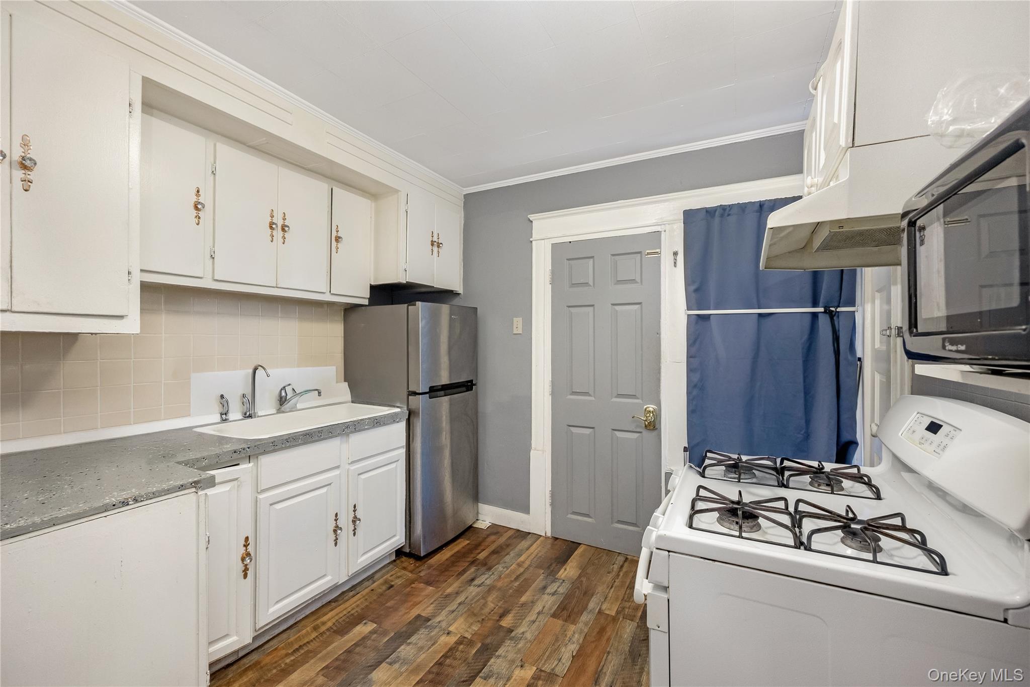 #8 photo, 86-35 77th Street, クイーンズ区 Woodhaven , NY 11421