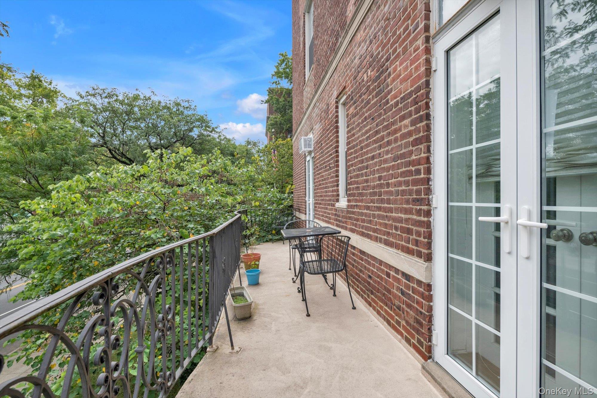 #19 photo, 68-10 108 Street, クイーンズ区 Forest Hills , NY 11375