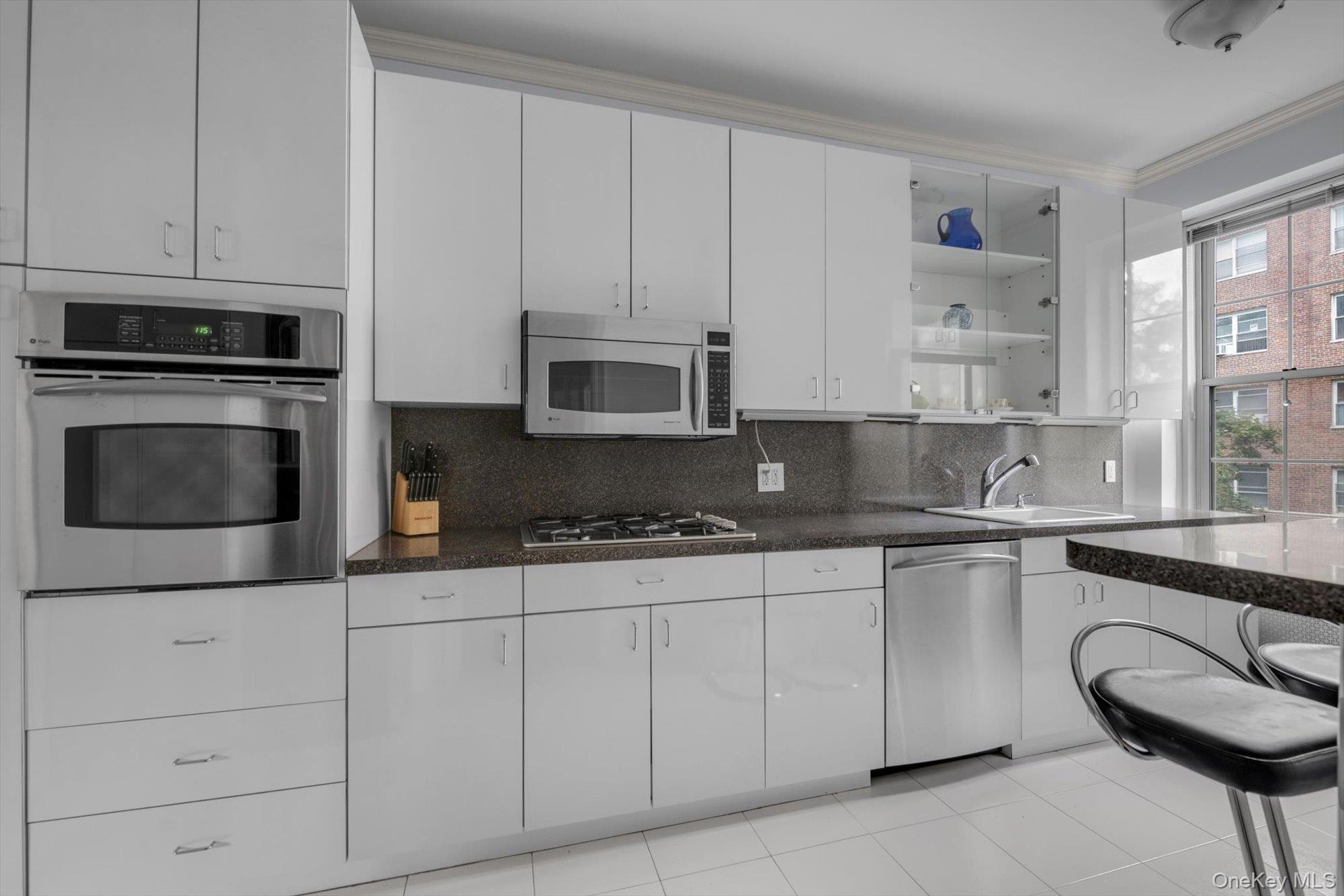 #8 photo, 68-10 108 Street, クイーンズ区 Forest Hills , NY 11375