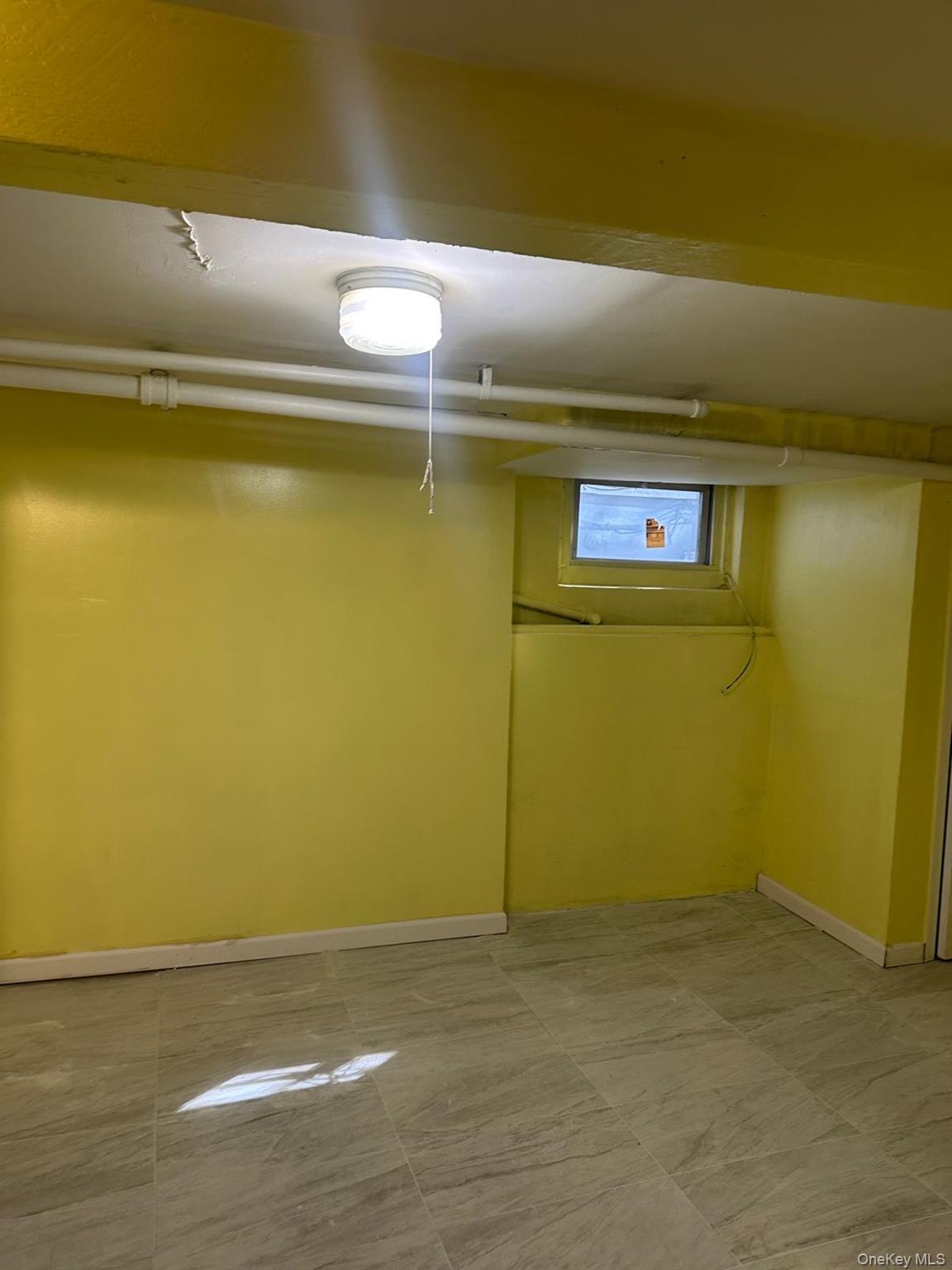 #4 photo, 107-25-117 St 117 Street, Richmond Hill S. , NY 11419