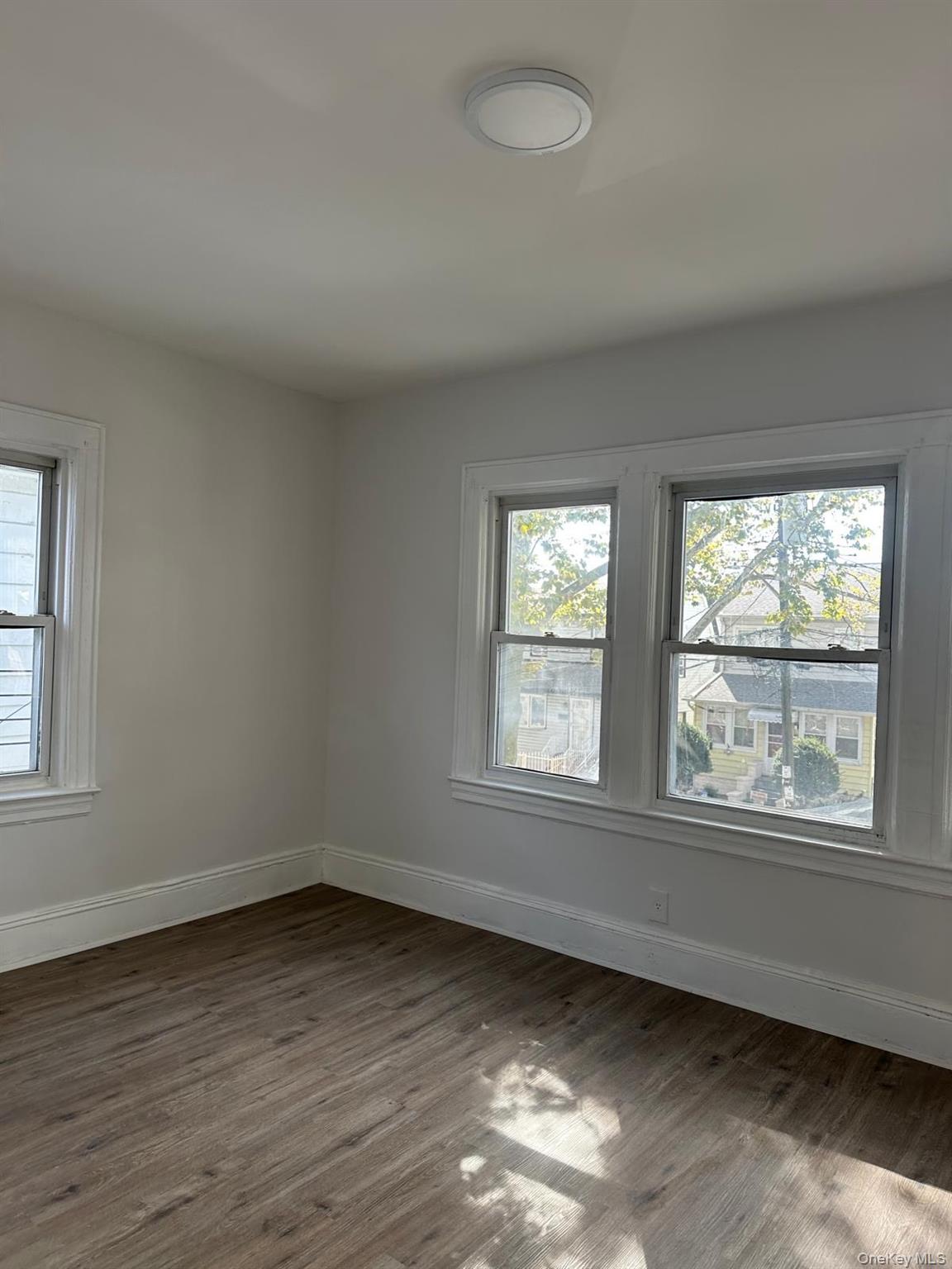 #7 photo, 107-25-117 St 117 Street, Richmond Hill S. , NY 11419