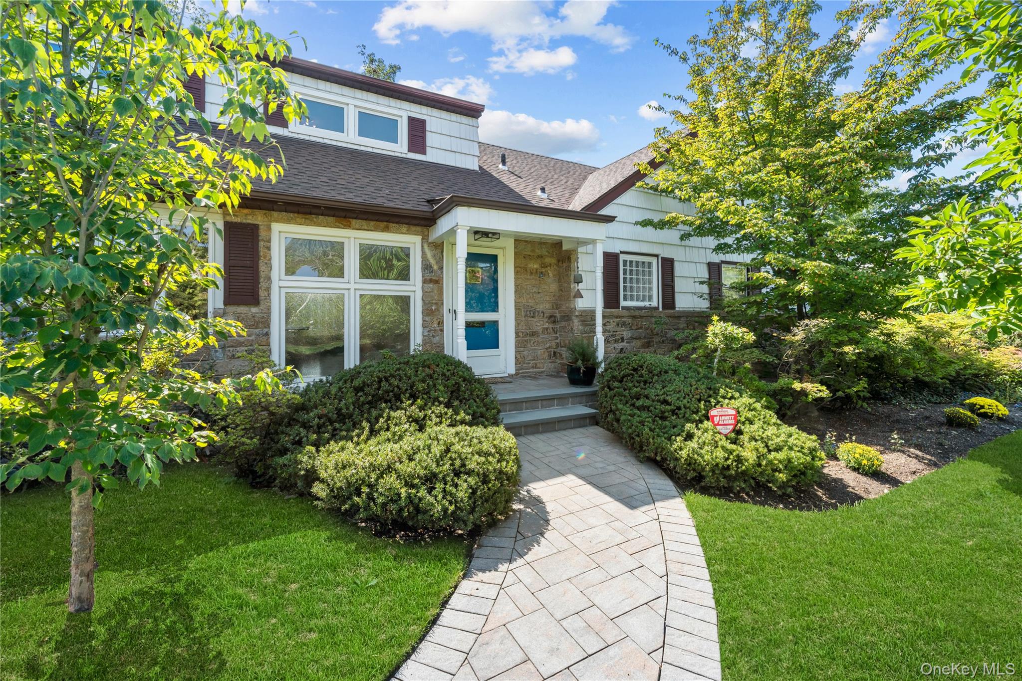 #1 photo, 1 Willow Lane, ナッソー郡 Hewlett Harbor , NY 11557