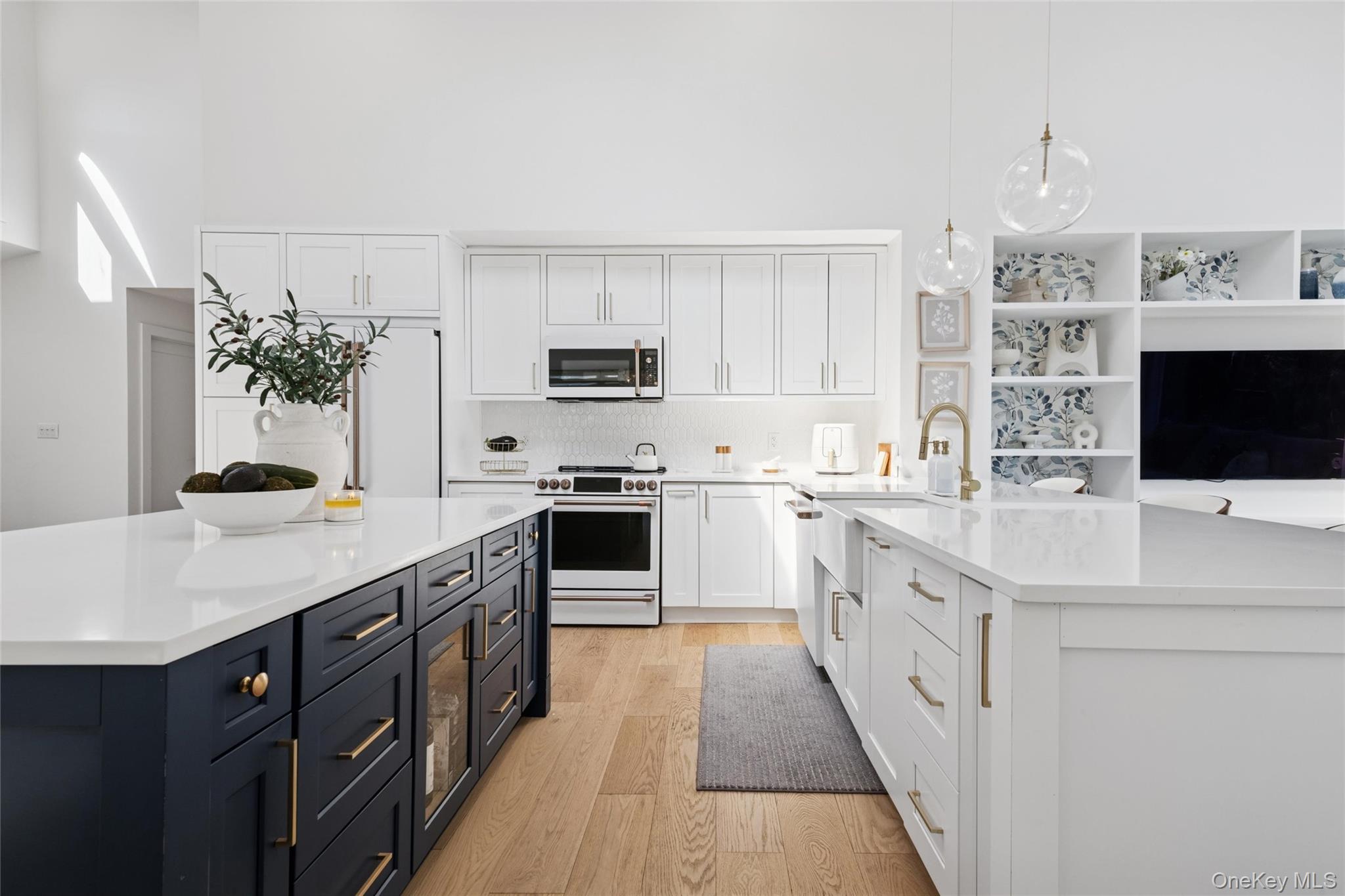 #11 photo, 164-53 85th Street, Howard Beach , NY 11414