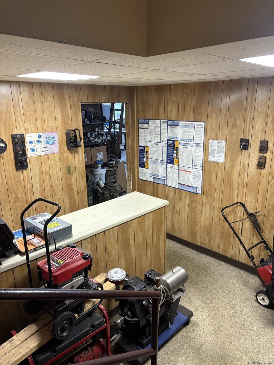 #10 photo, 96 Nassau Road, ナッソー郡 Roosevelt , NY 11575