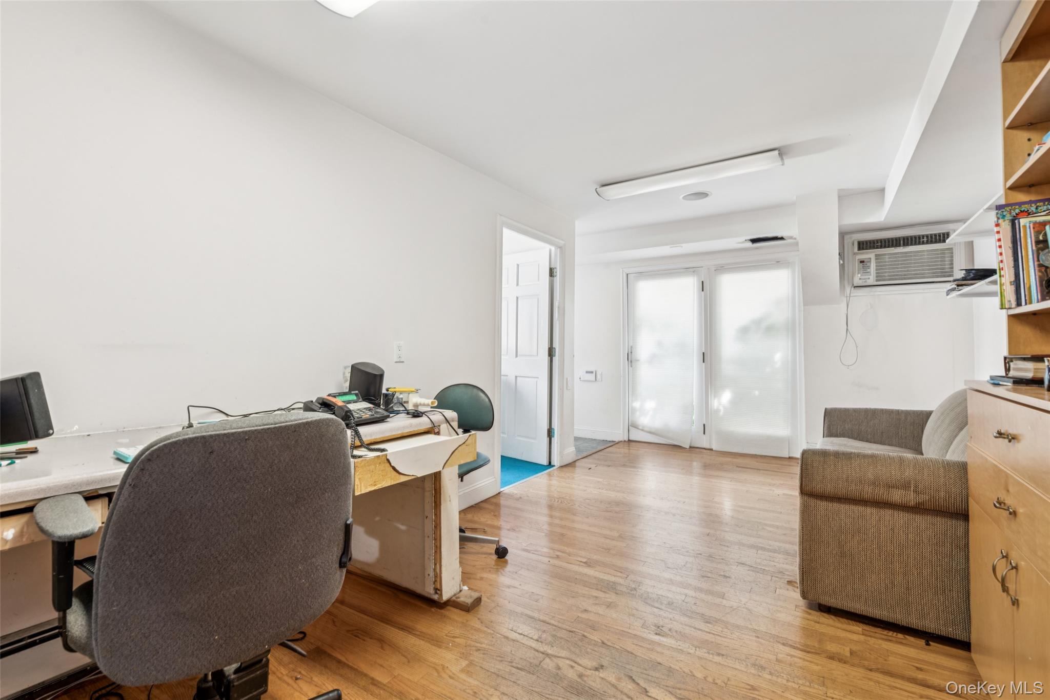 #7 photo, 219 Narrow Lane, ナッソー郡 Woodmere , NY 11598