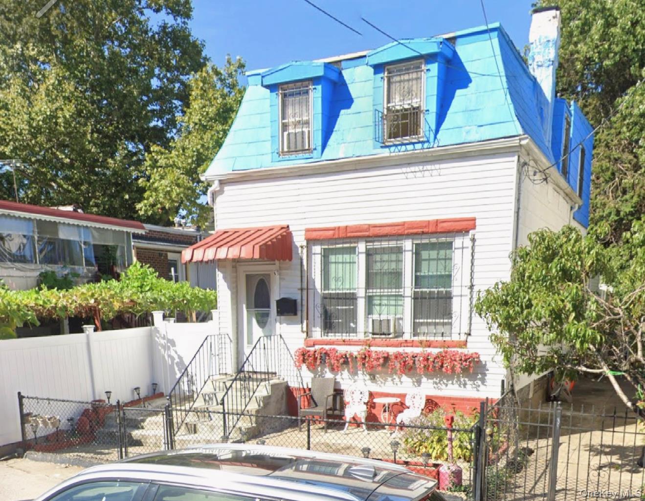 #1 photo, 49-12 69th Street, クイーンズ区 Woodside , NY 11377