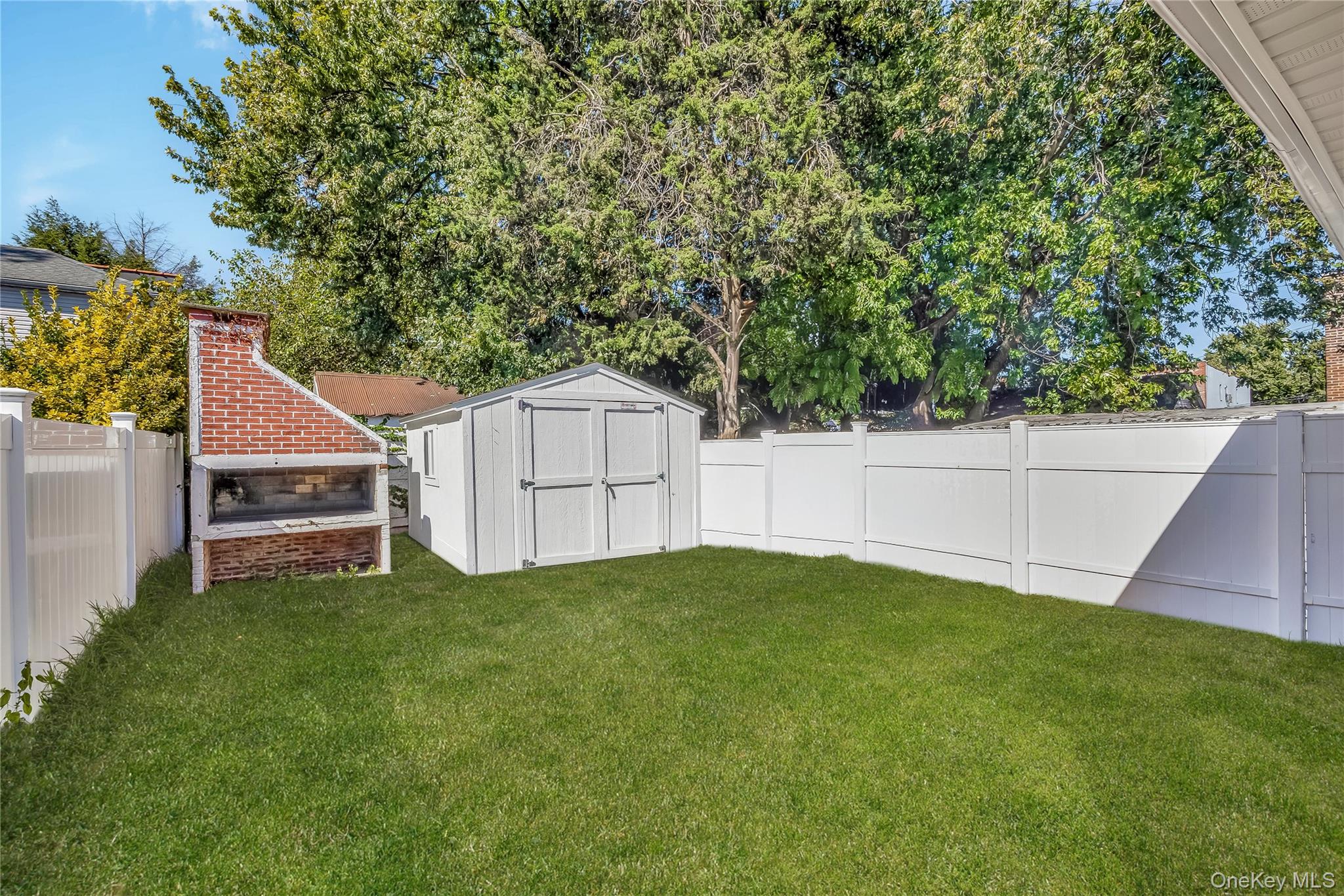 #20 photo, 49-12 69th Street, クイーンズ区 Woodside , NY 11377