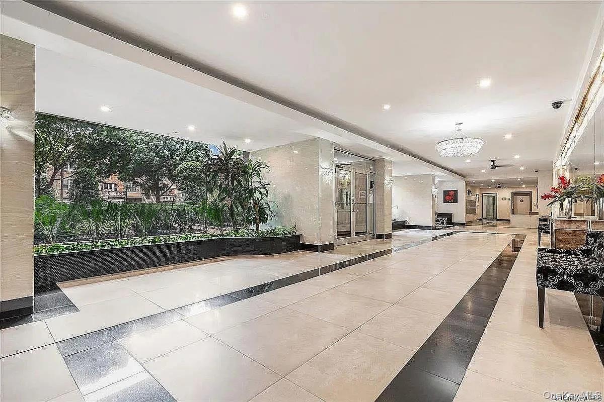 #3 photo, 64-11 99th Street, クイーンズ区 Rego Park , NY 11374