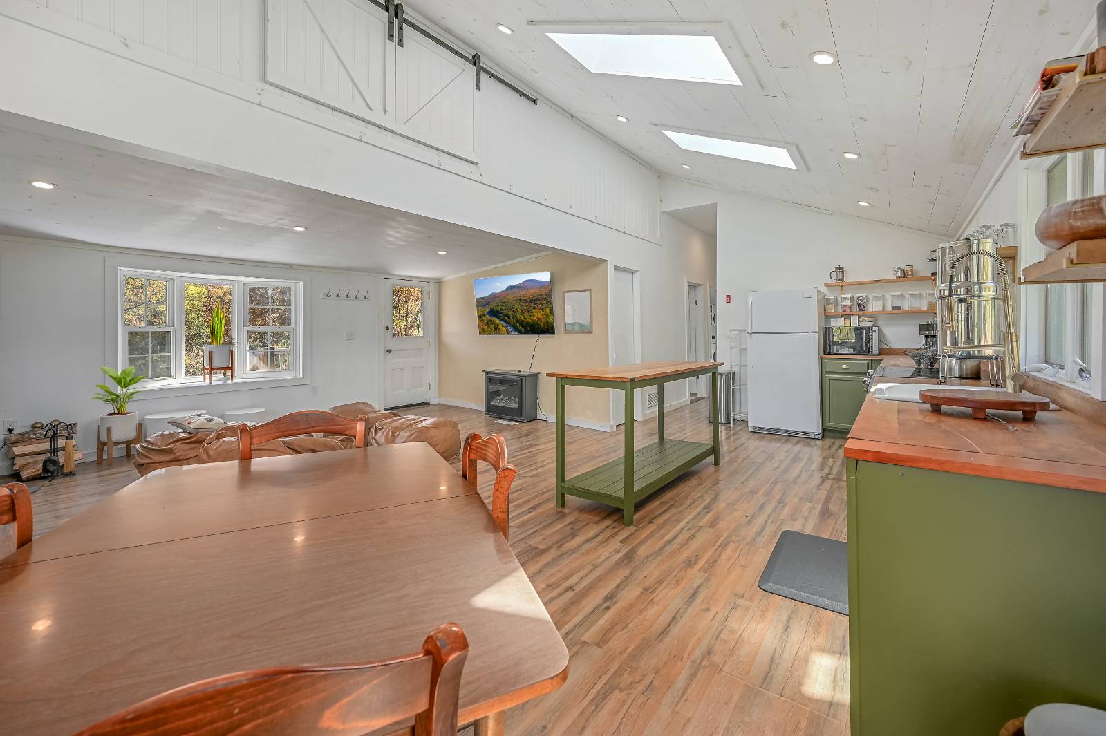 #24 photo, 2877 County Highway 5, Bovina , NY 13740