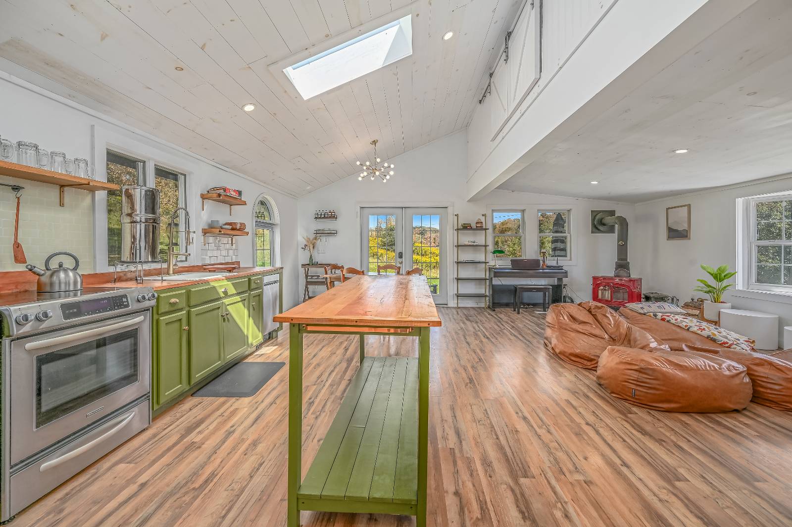 #25 photo, 2877 County Highway 5, Bovina , NY 13740